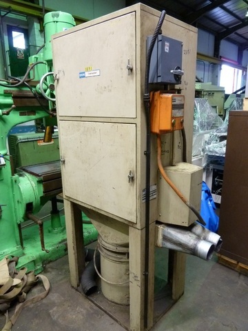 DCE Type UMA Unimaster Dust Exctractor