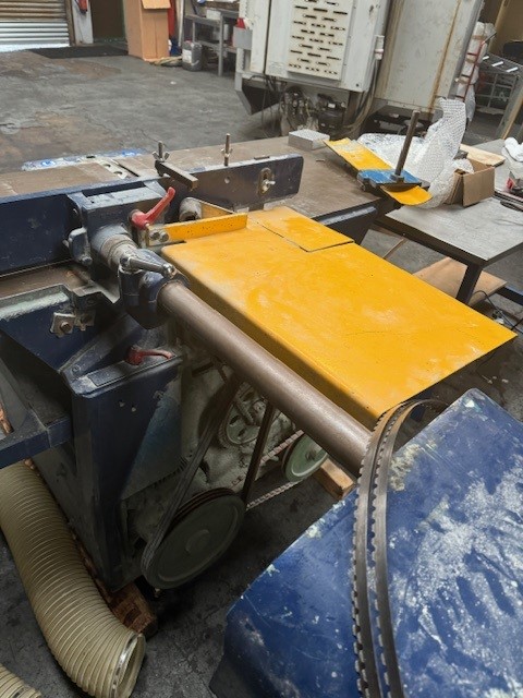 Dominion Planer Thicknesser Machine