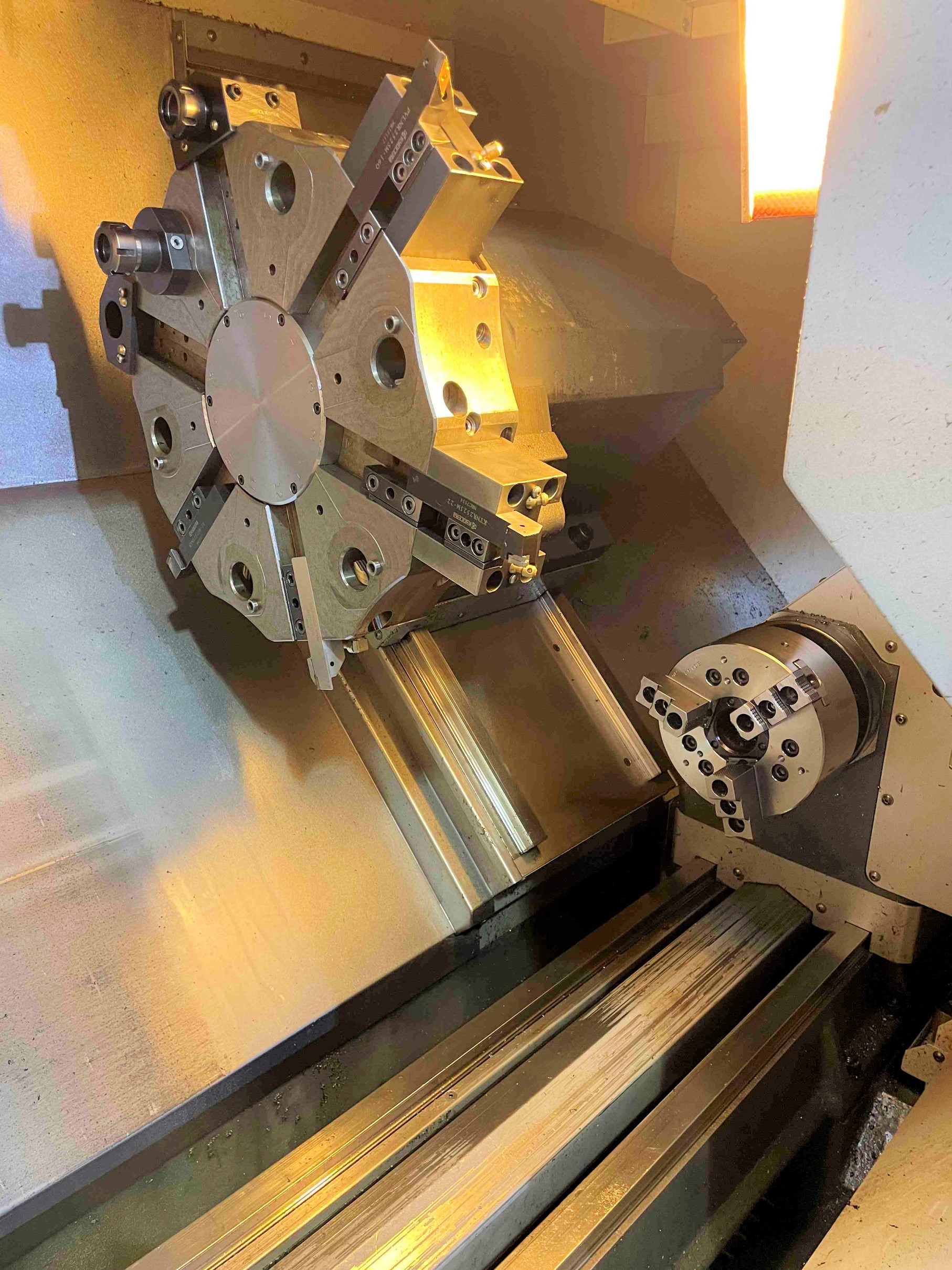 Haas DS-30 CNC Lathe with Sub-Spindle (2011)