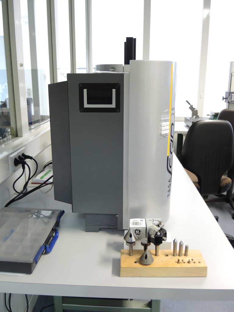Tesa Model 02430000 Scan 25 Form Tester Inspection Machine
