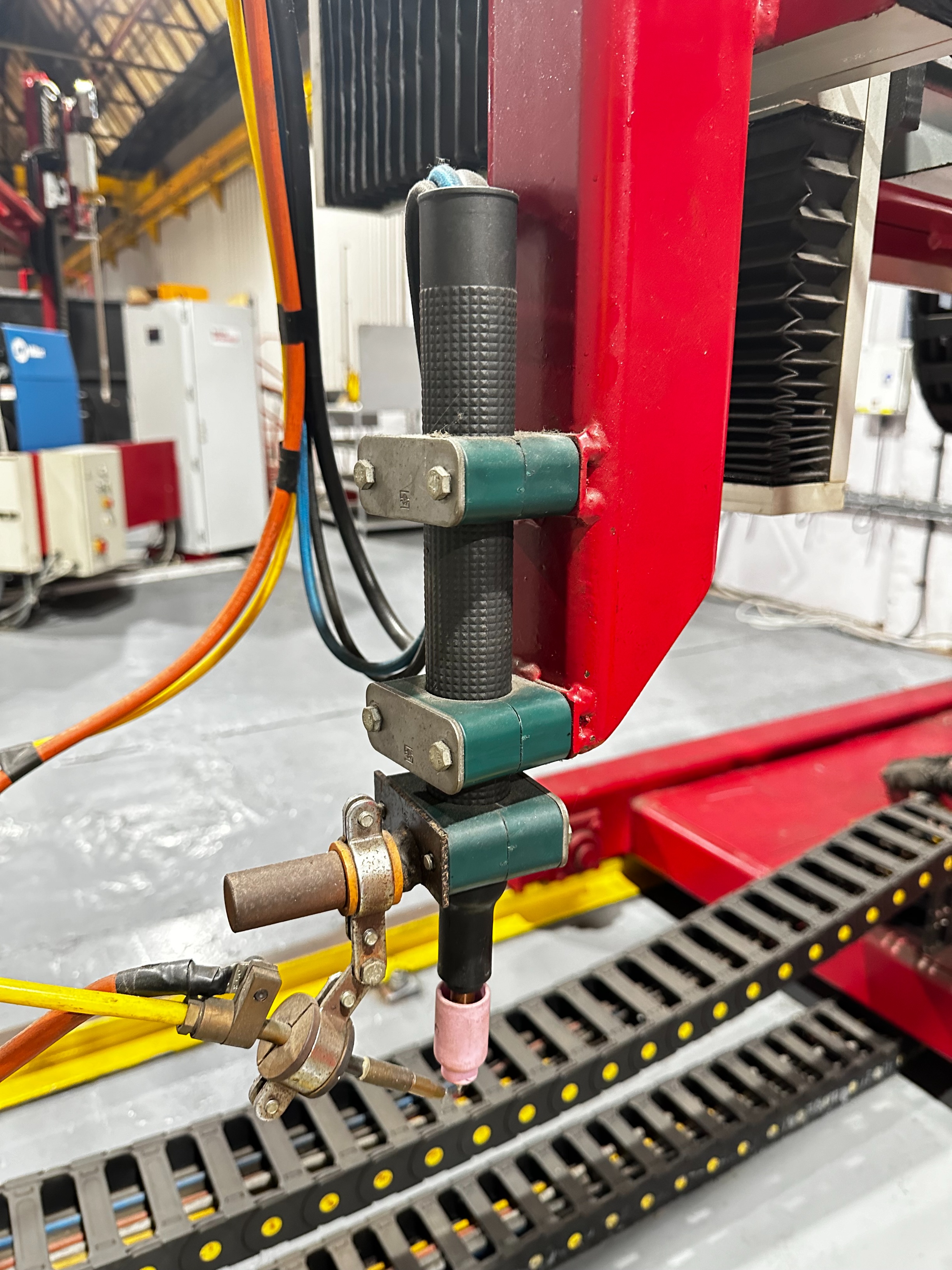 Key Plant Red-D-Arc Horizontal GTAW Butt Welding/Cladding System