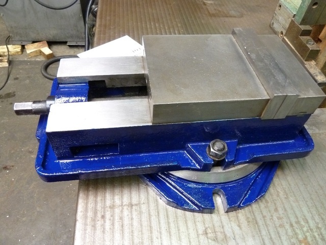 6’’ Machine Swivel Vice