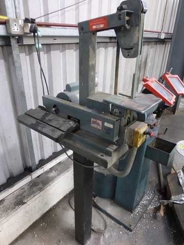Excel BDS 18 Belt Linisher/Powered Spindle