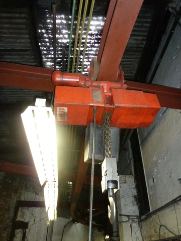 King 1-Ton Electric Hoist