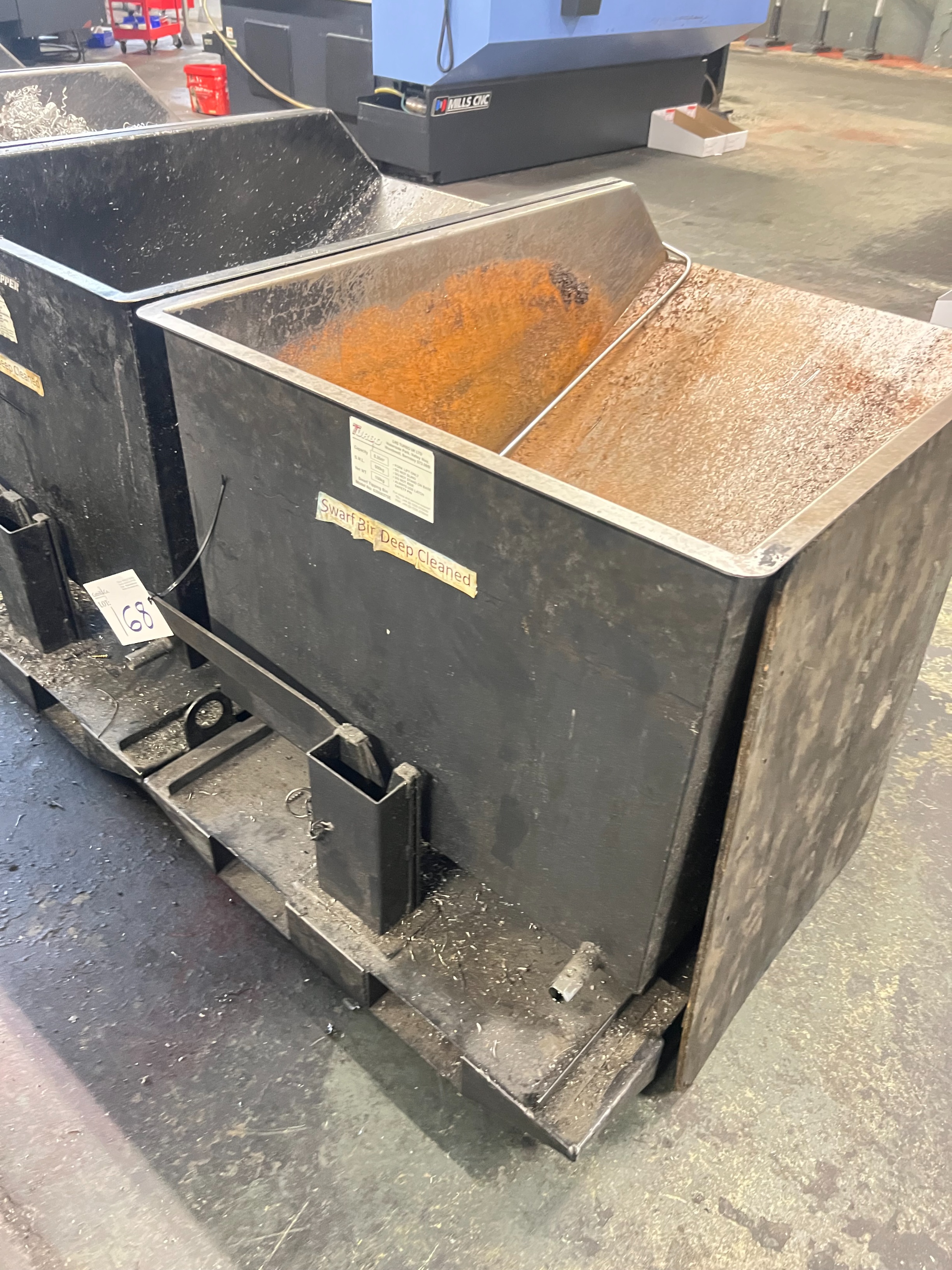 Mobile Fork Lift Truck Tipping Skip