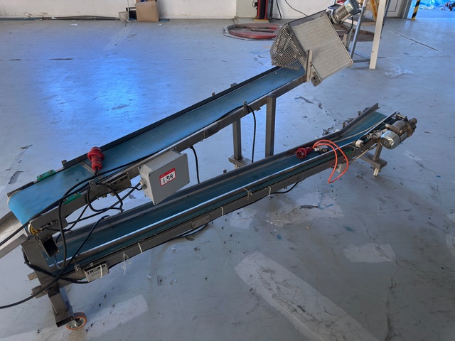 IMI double conveyor 3000mm Long, 220mm wide belts