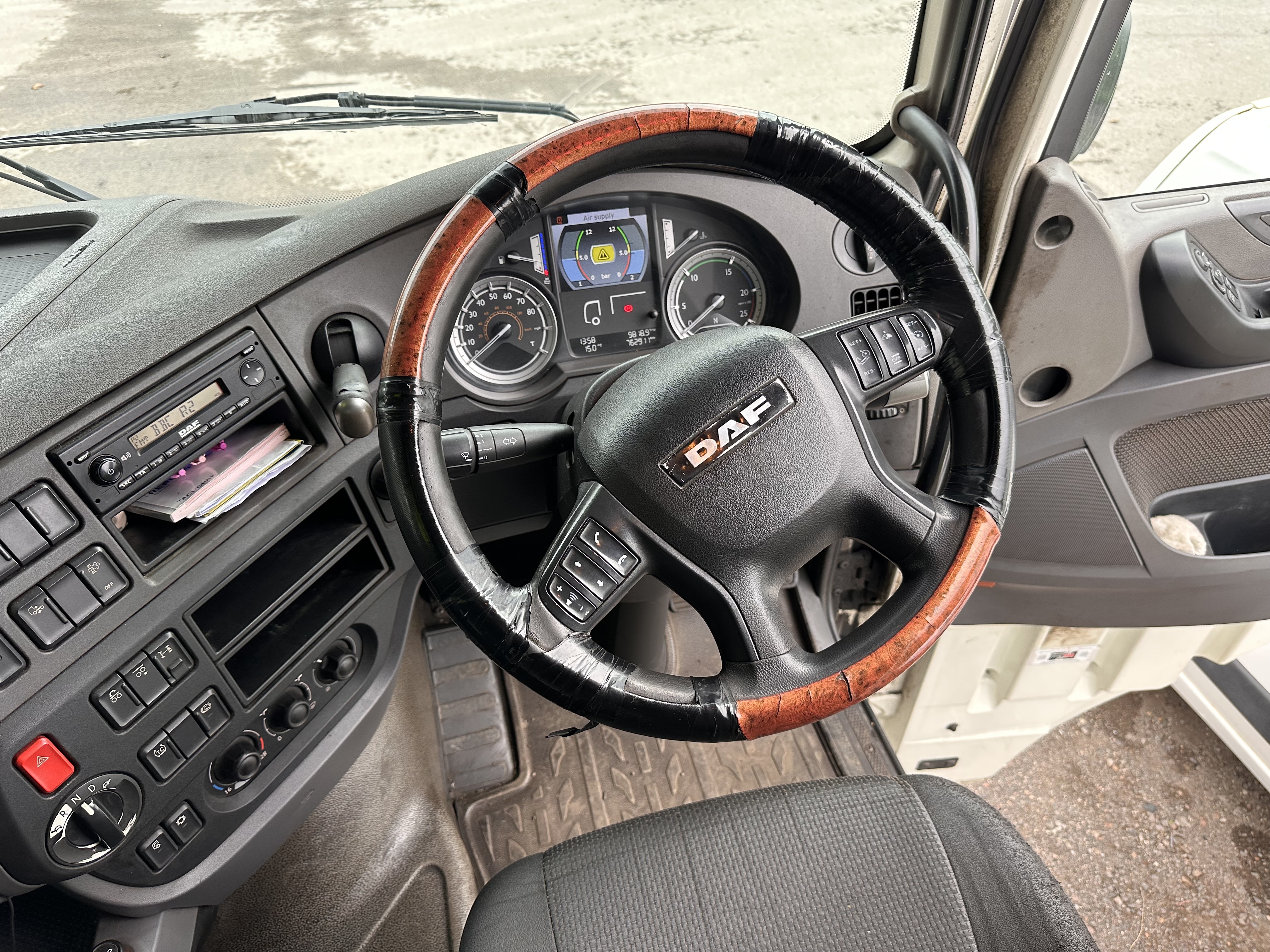 DAF FTG XF460 6x2 Tractor Unit, Registration Number: DK64 UON