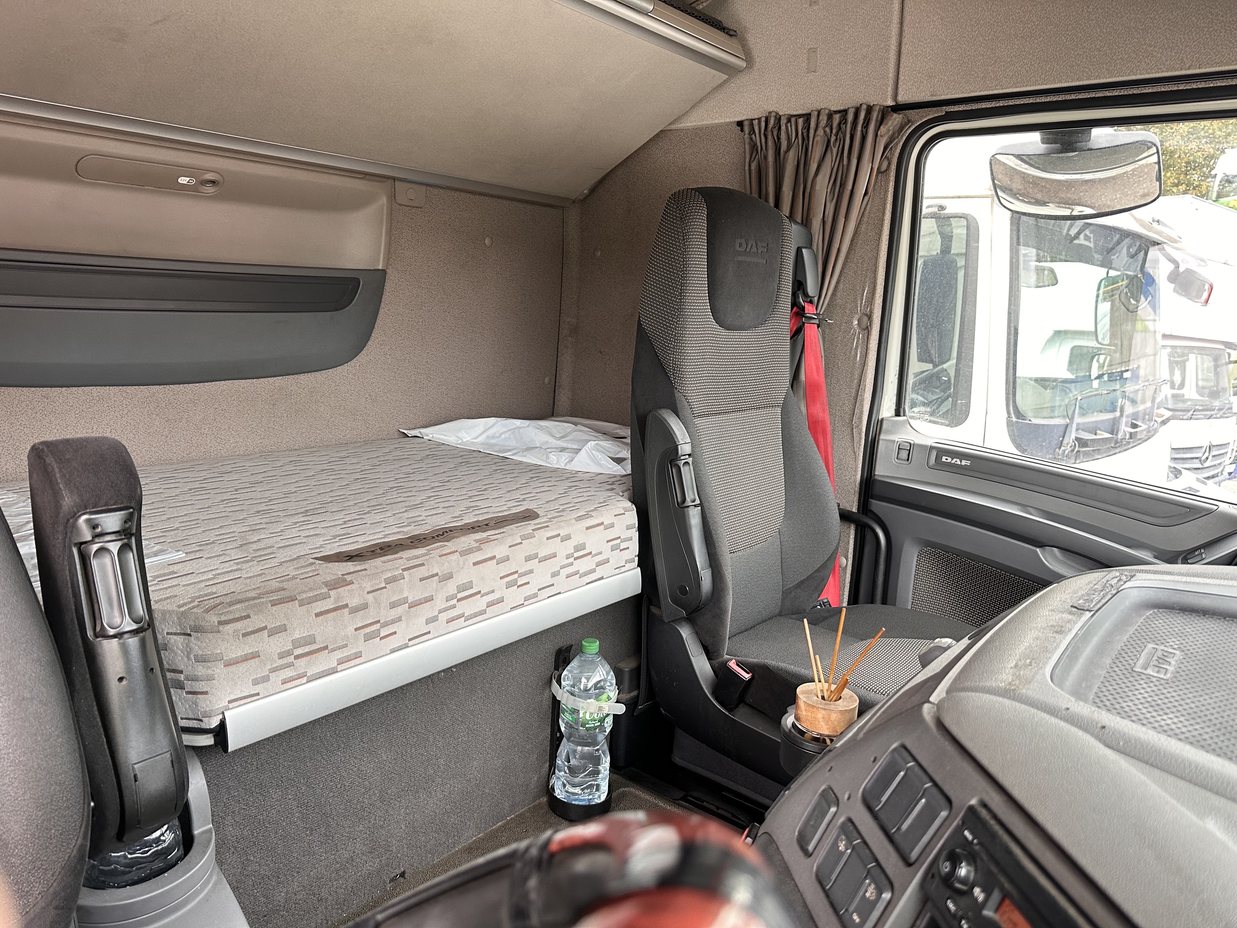 DAF FTG XF460 6x2 Tractor Unit, Registration Number: DK64 UON