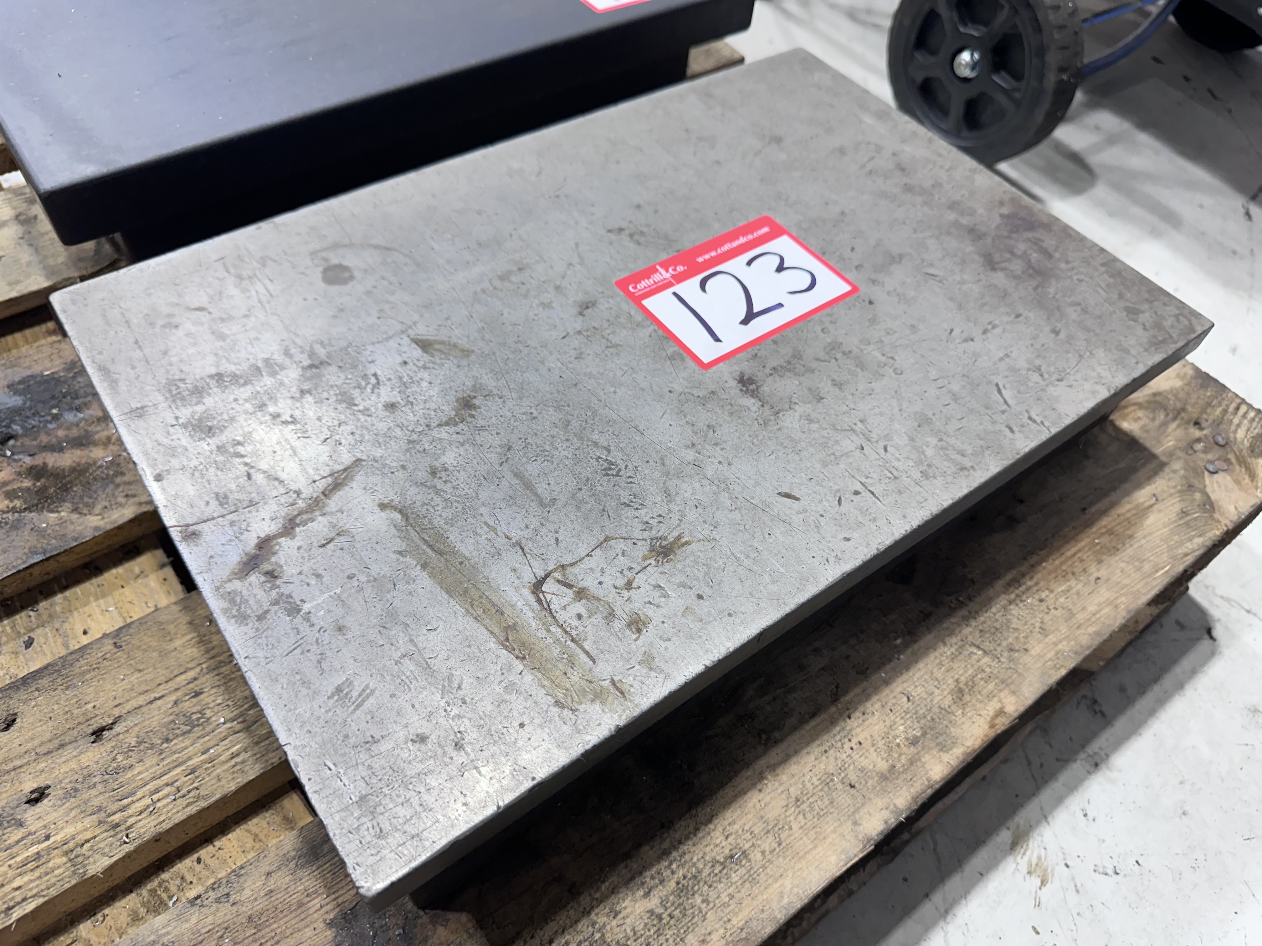 Granite Surface Plate 460mm x 300mm, Steel Plate 460mm x 310mm