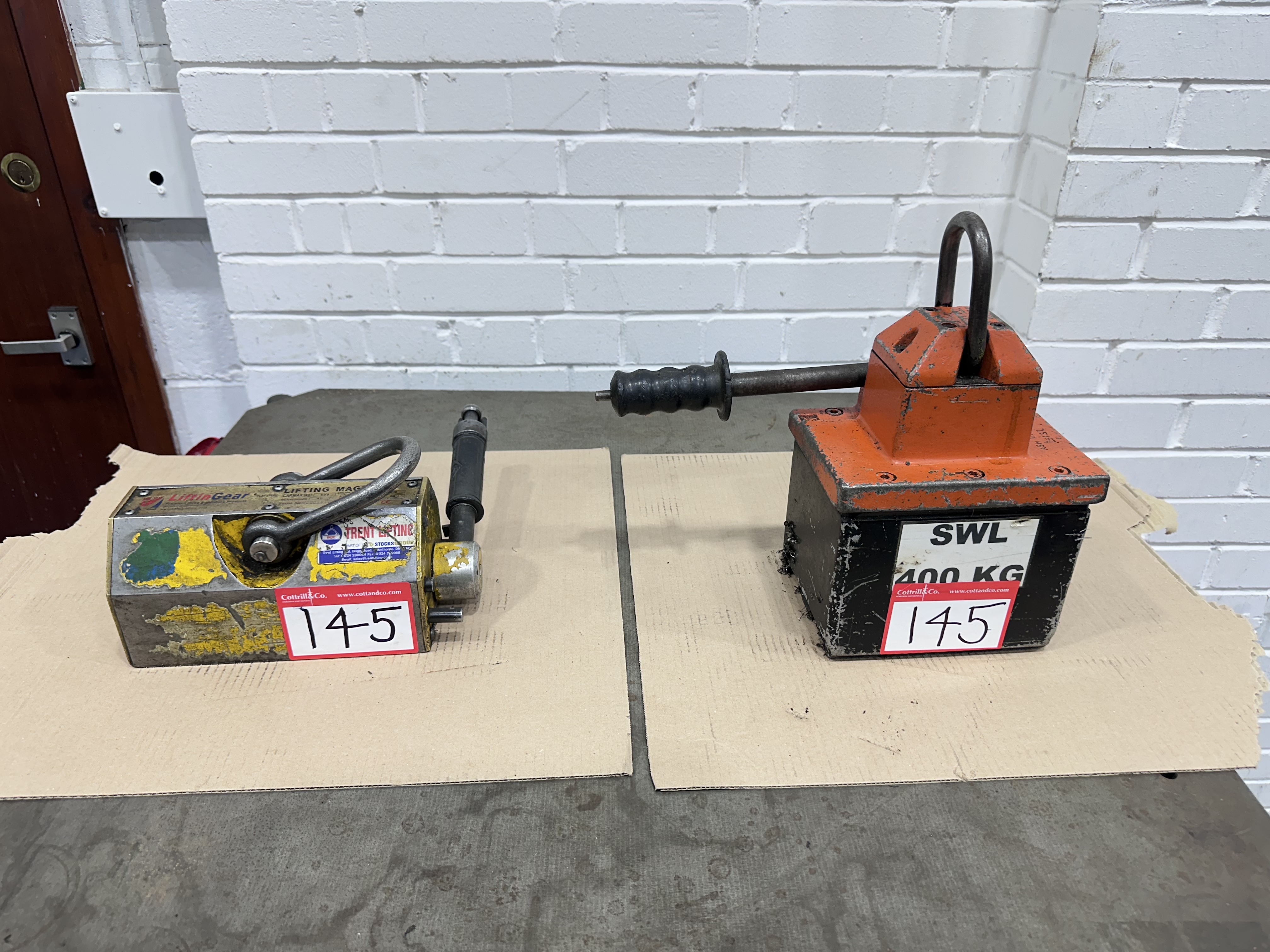 (2) x Lifting Magnets