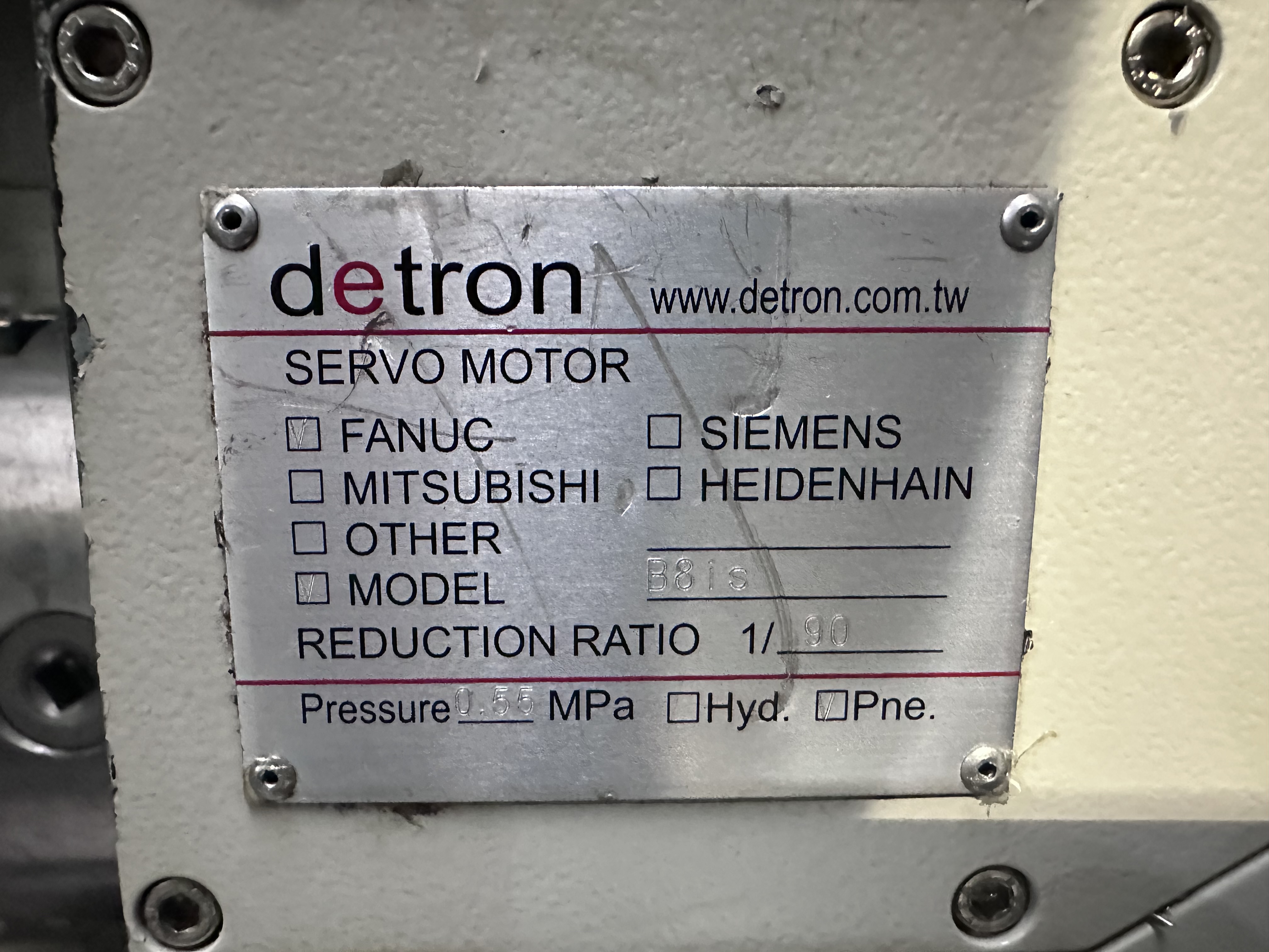 Dugard 850 VMC 4 Axis Vertical Machining Centre 
