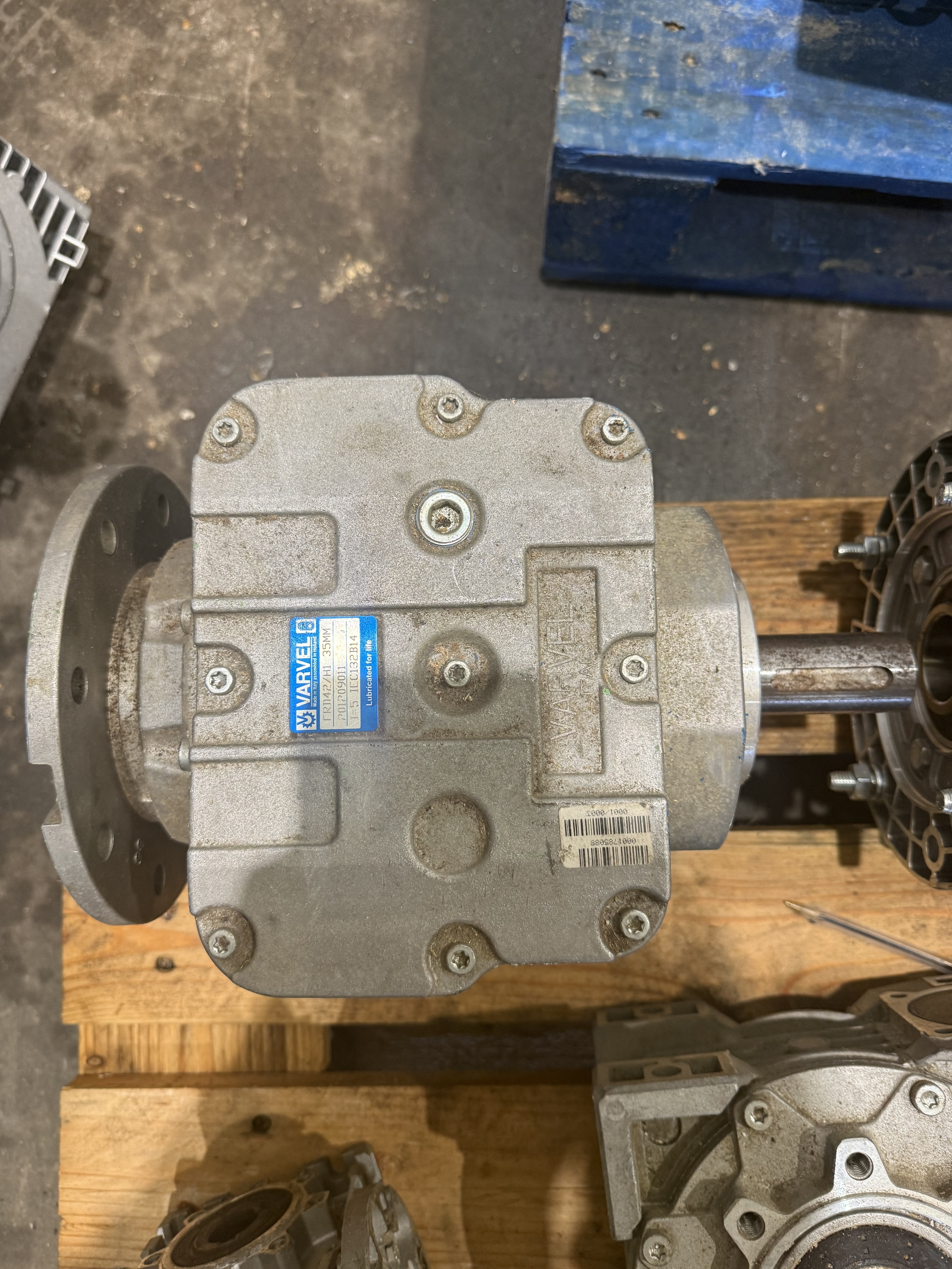 Various Varvel Gearboxes to be used with motors for drying belts