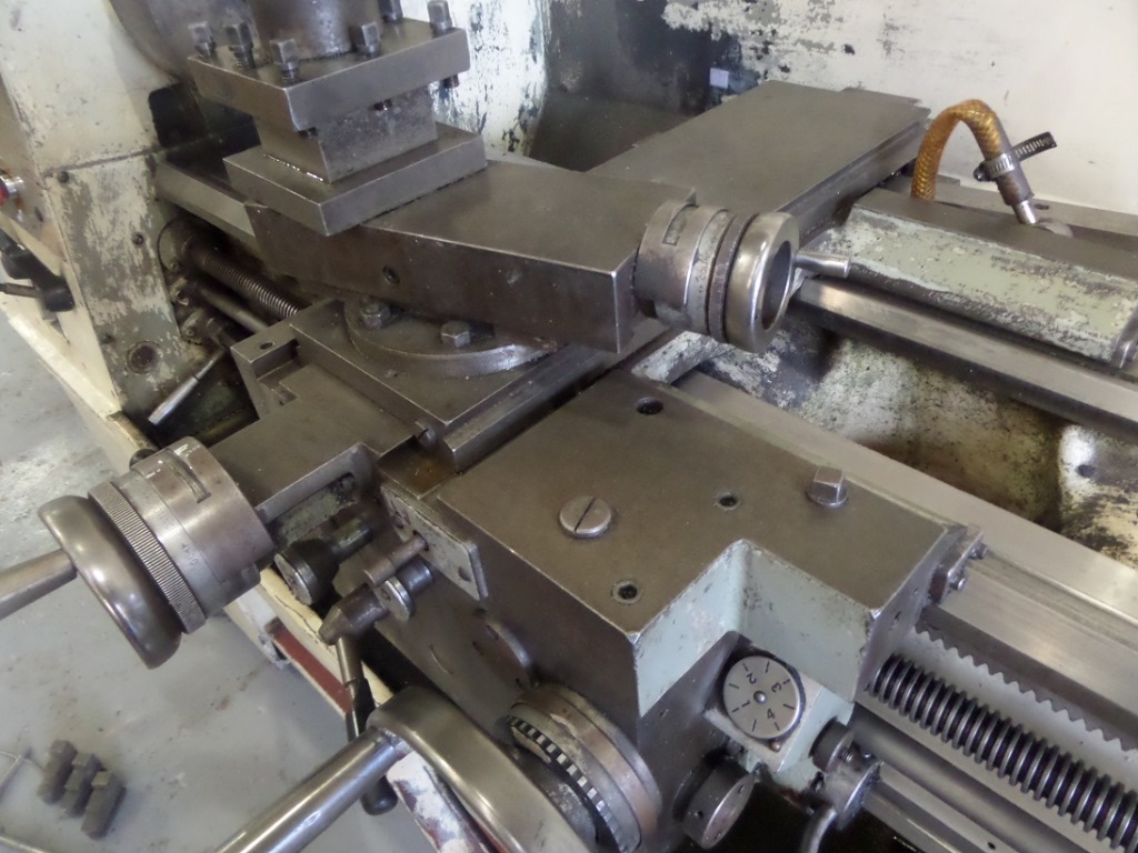 Colchester Triumph 2000 Gap Bed Lathe