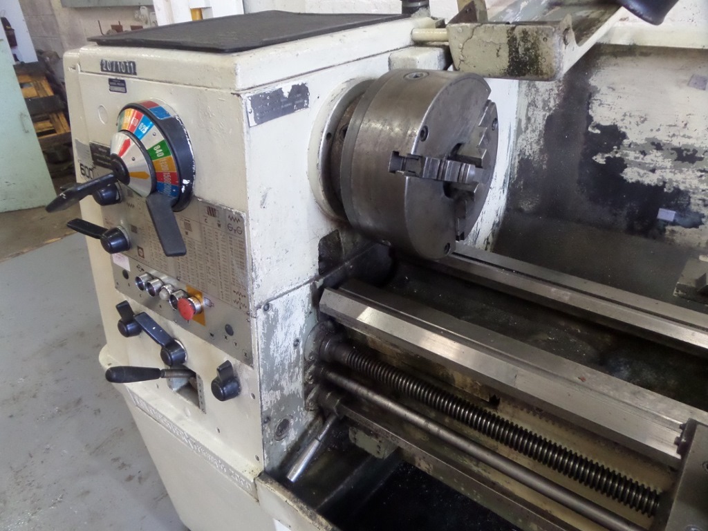 Colchester Triumph 2000 Gap Bed Lathe