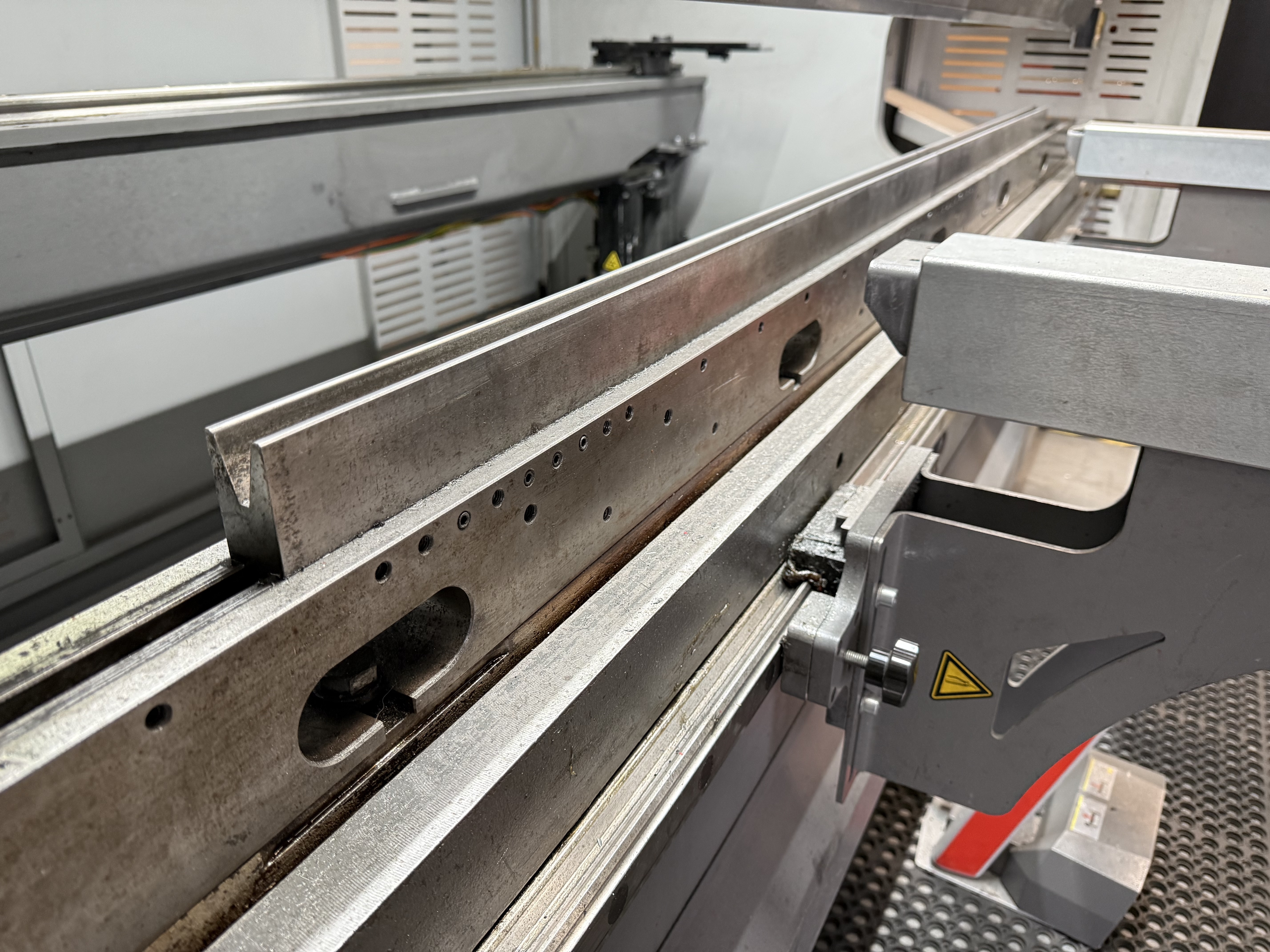 Bystronic XACT Smart 160/3100 Hydraulic Press Brake (2022)