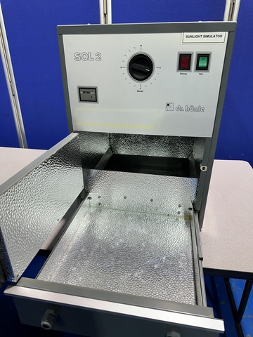 DR Honle SOL2/500s Sunlight Simulator