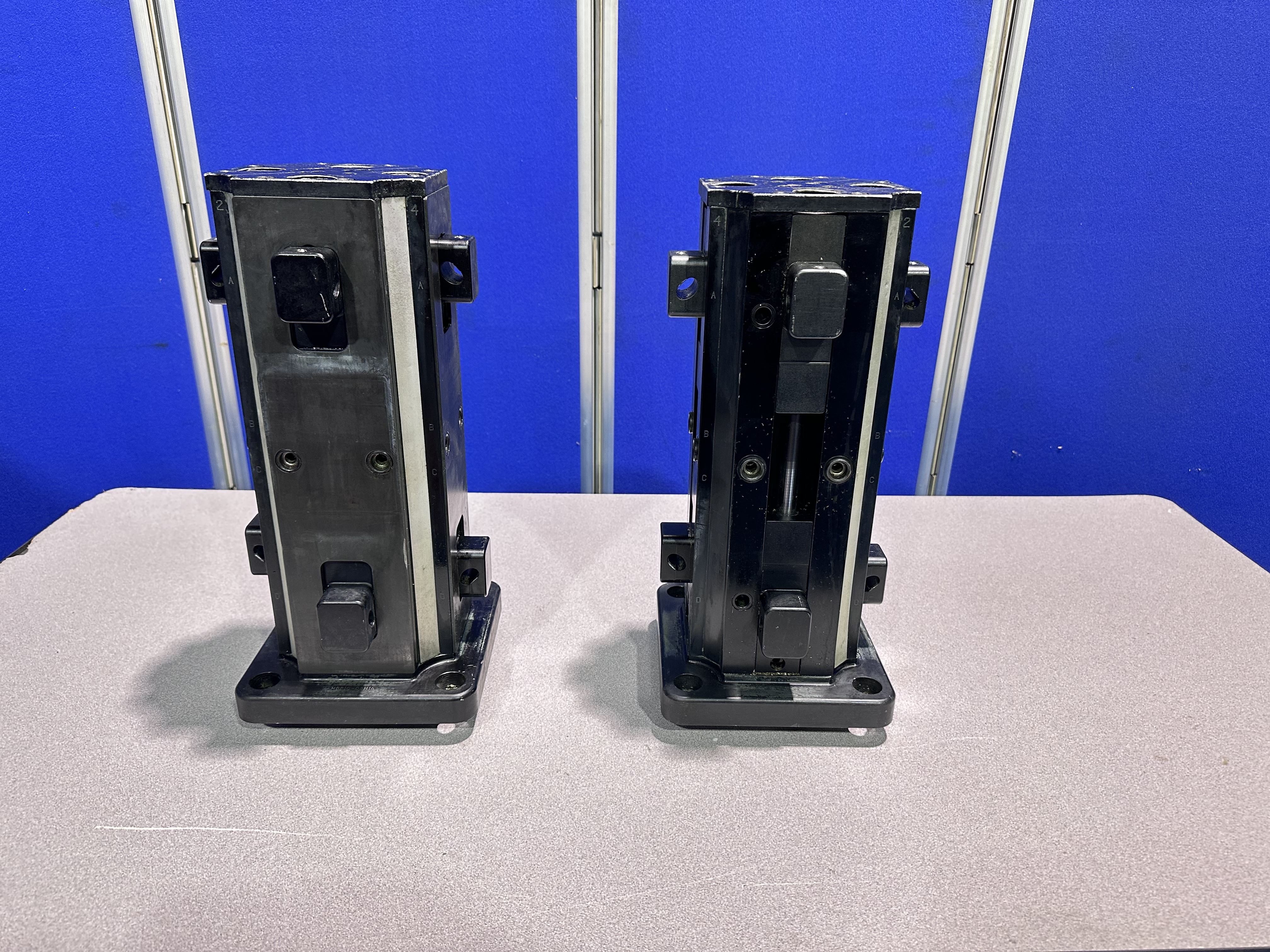 (2) x 4 Position Multilok Machine Holders