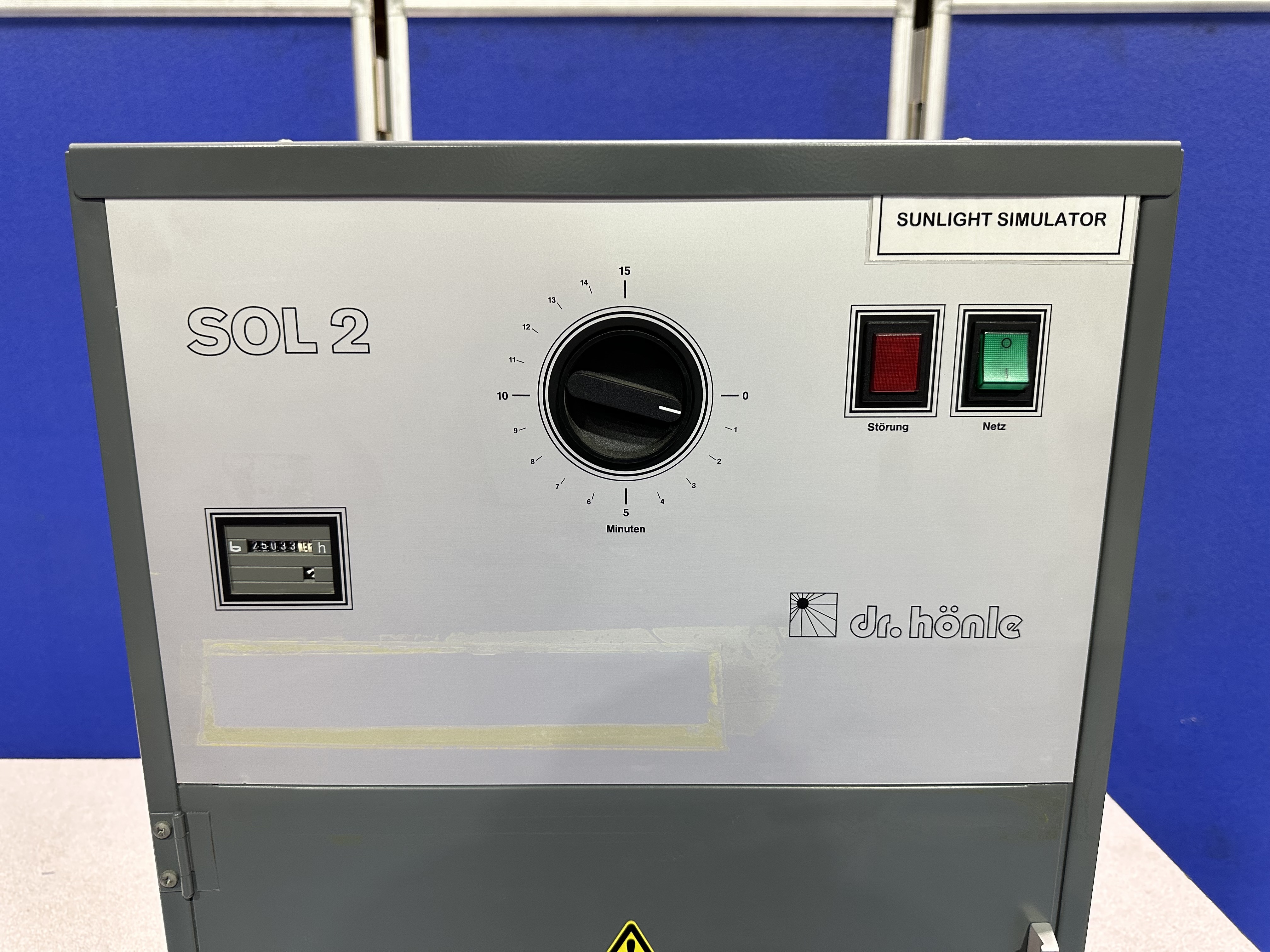 DR Honle SOL2/500s Sunlight Simulator