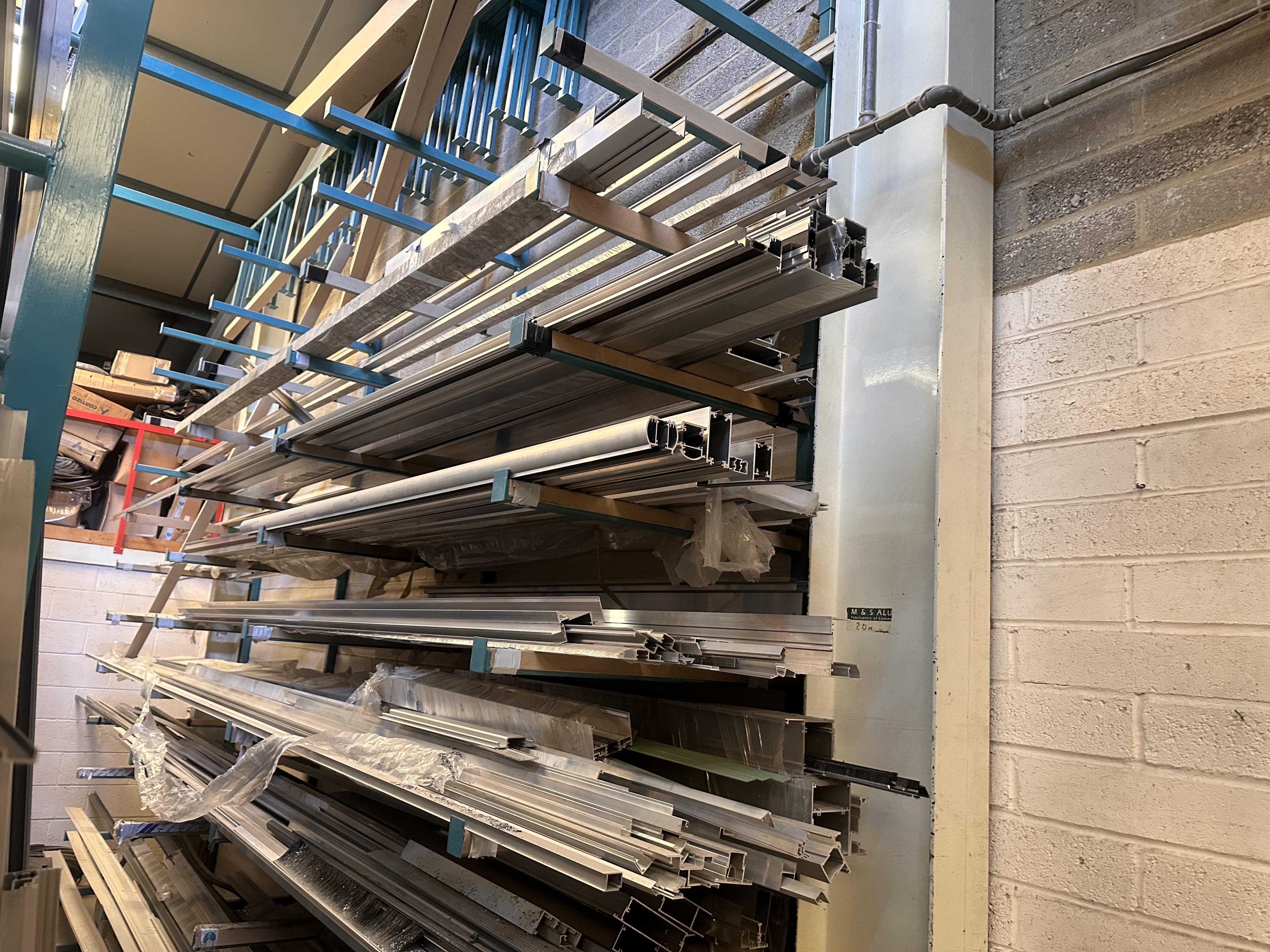 Selection of Aluminium Extrusion For Windows/Doors