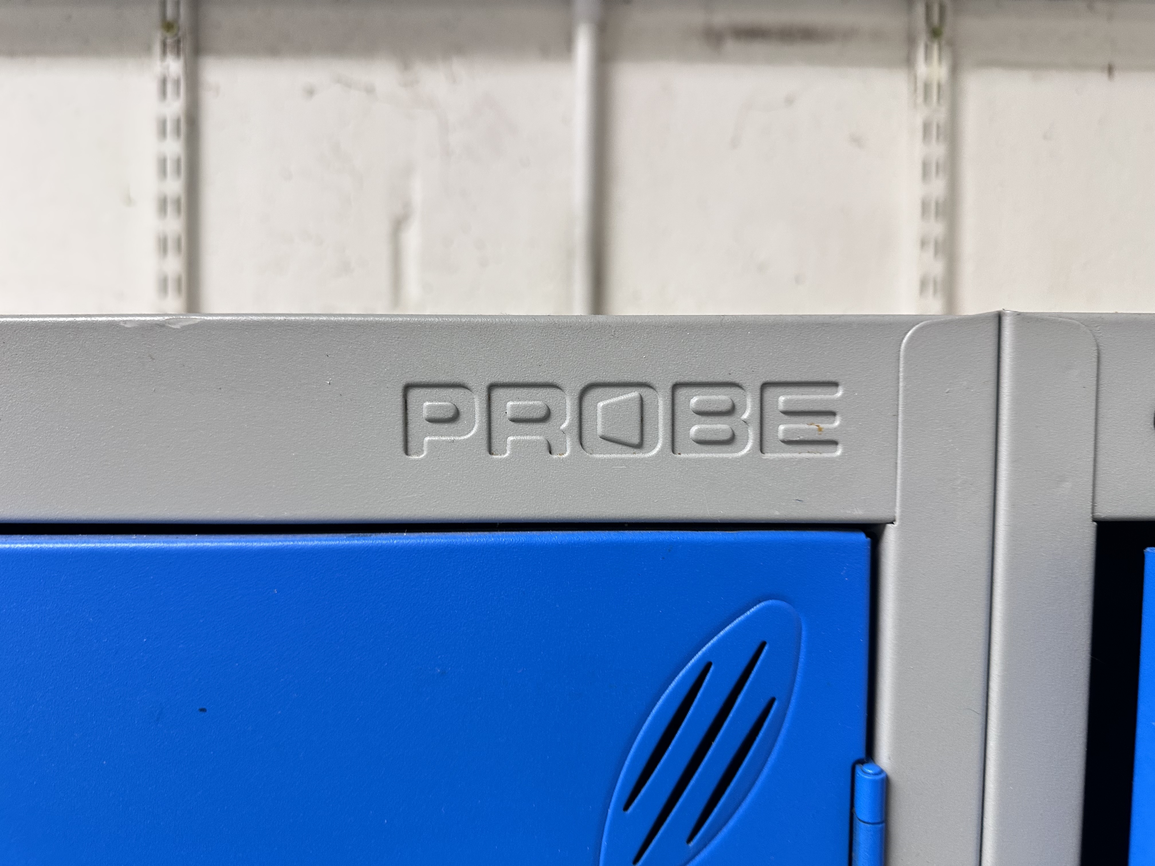 Qty of Probe Lockers