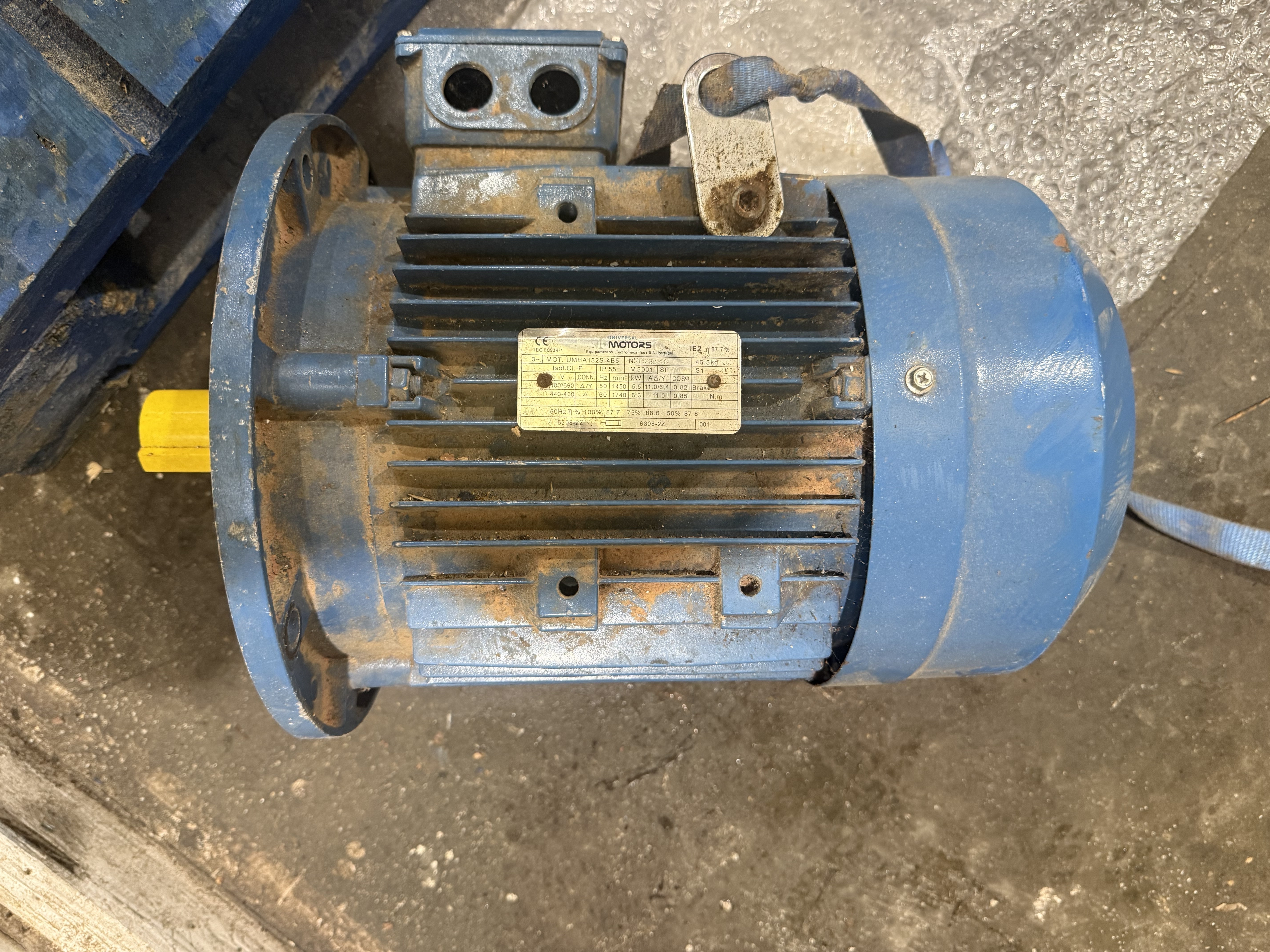Various Varvel Gearboxes to be used with motors for drying belts