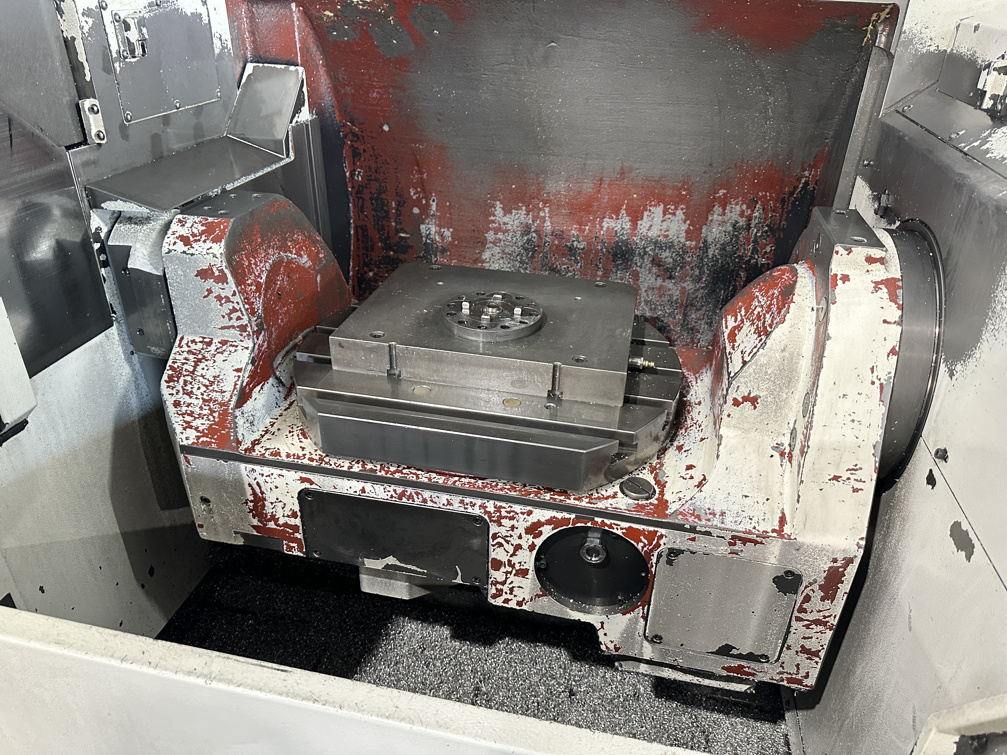 Mazak Variaxis 500-5X II 5 Axis CNC Machining Centre. (2012)