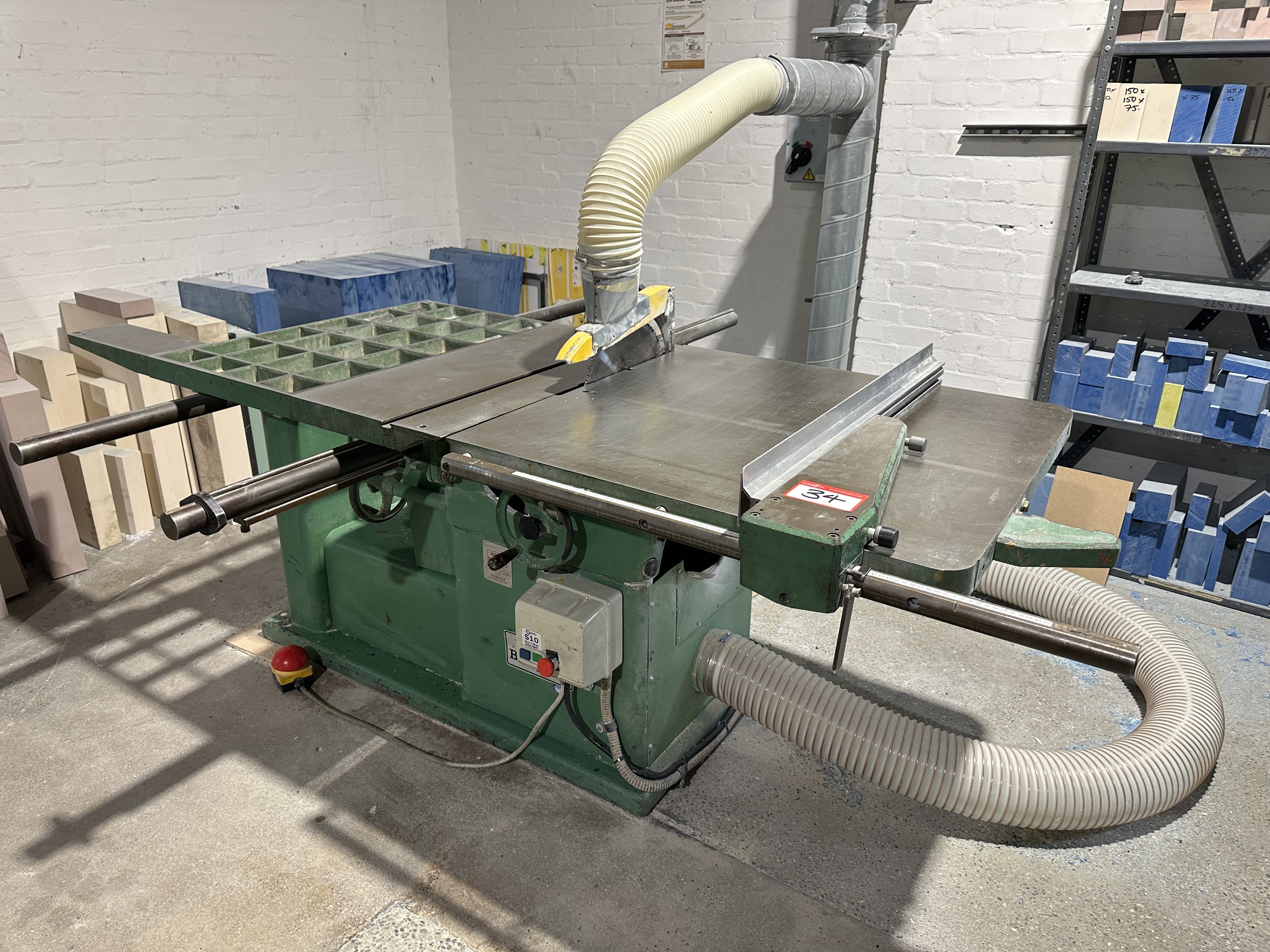Wadkin Bursgreen 12" BGP/S 12" Sliding Table Panel Sawbench