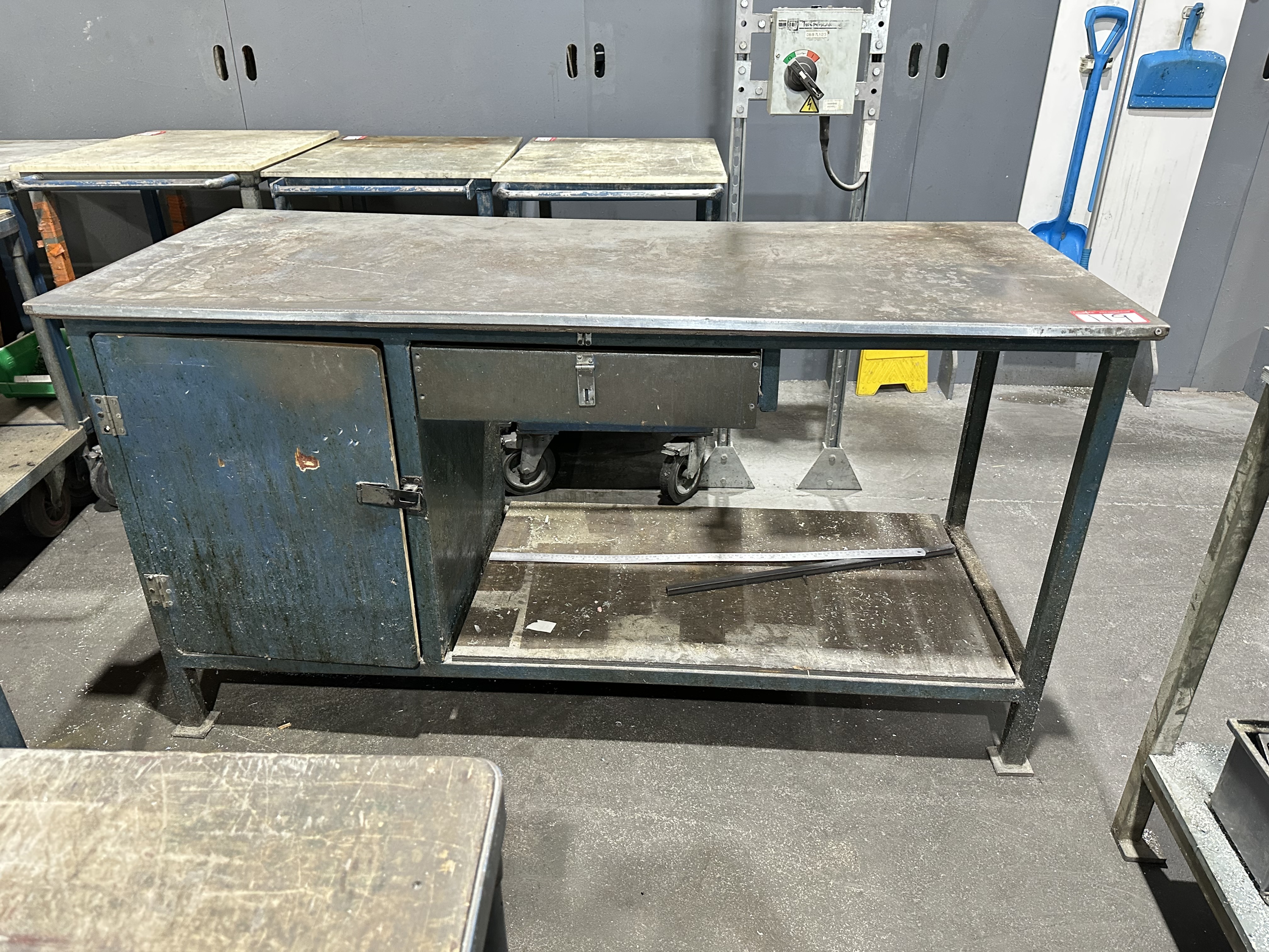 Various Size Work Bench & Tables