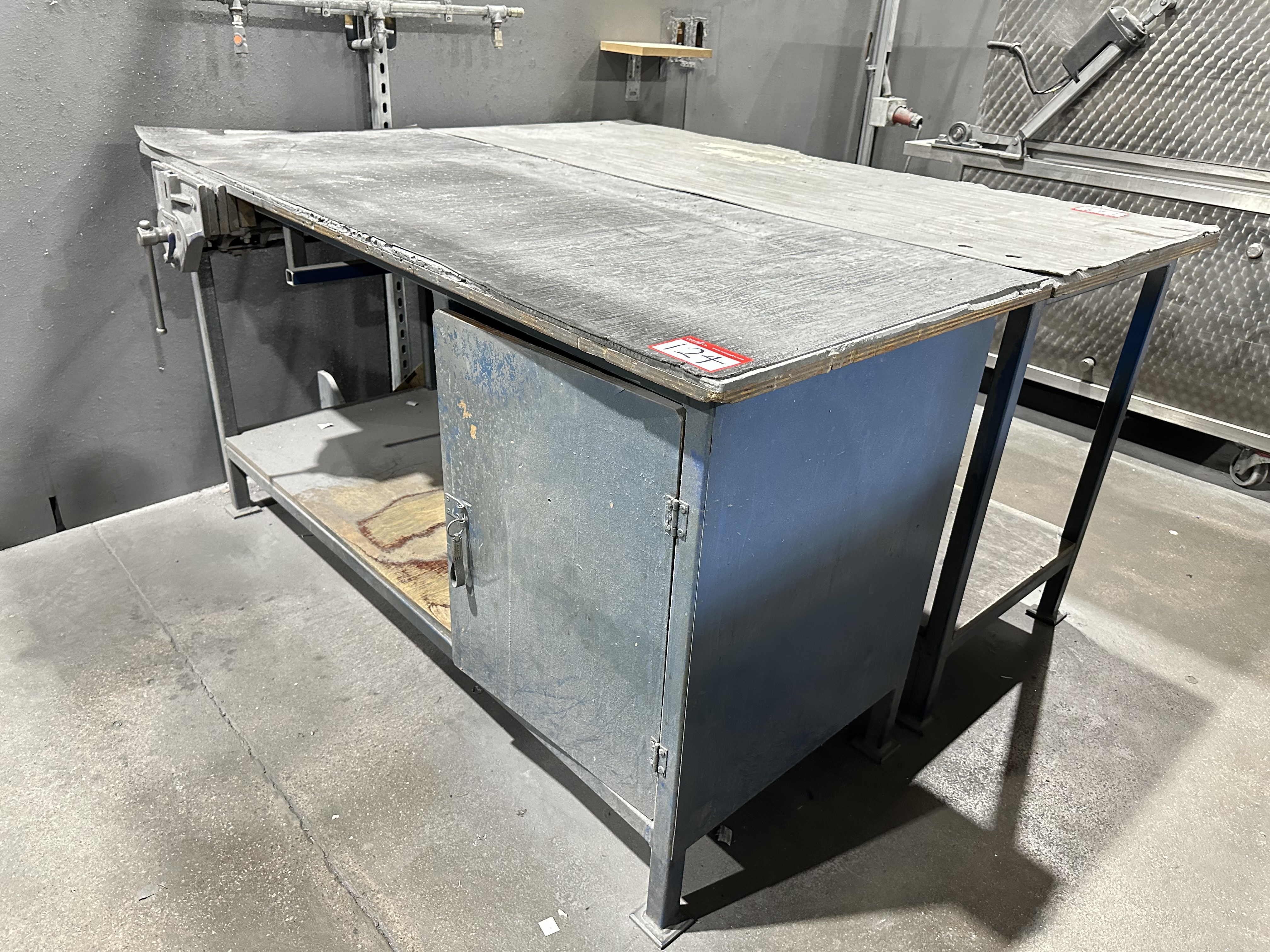 Various Size Work Bench & Tables