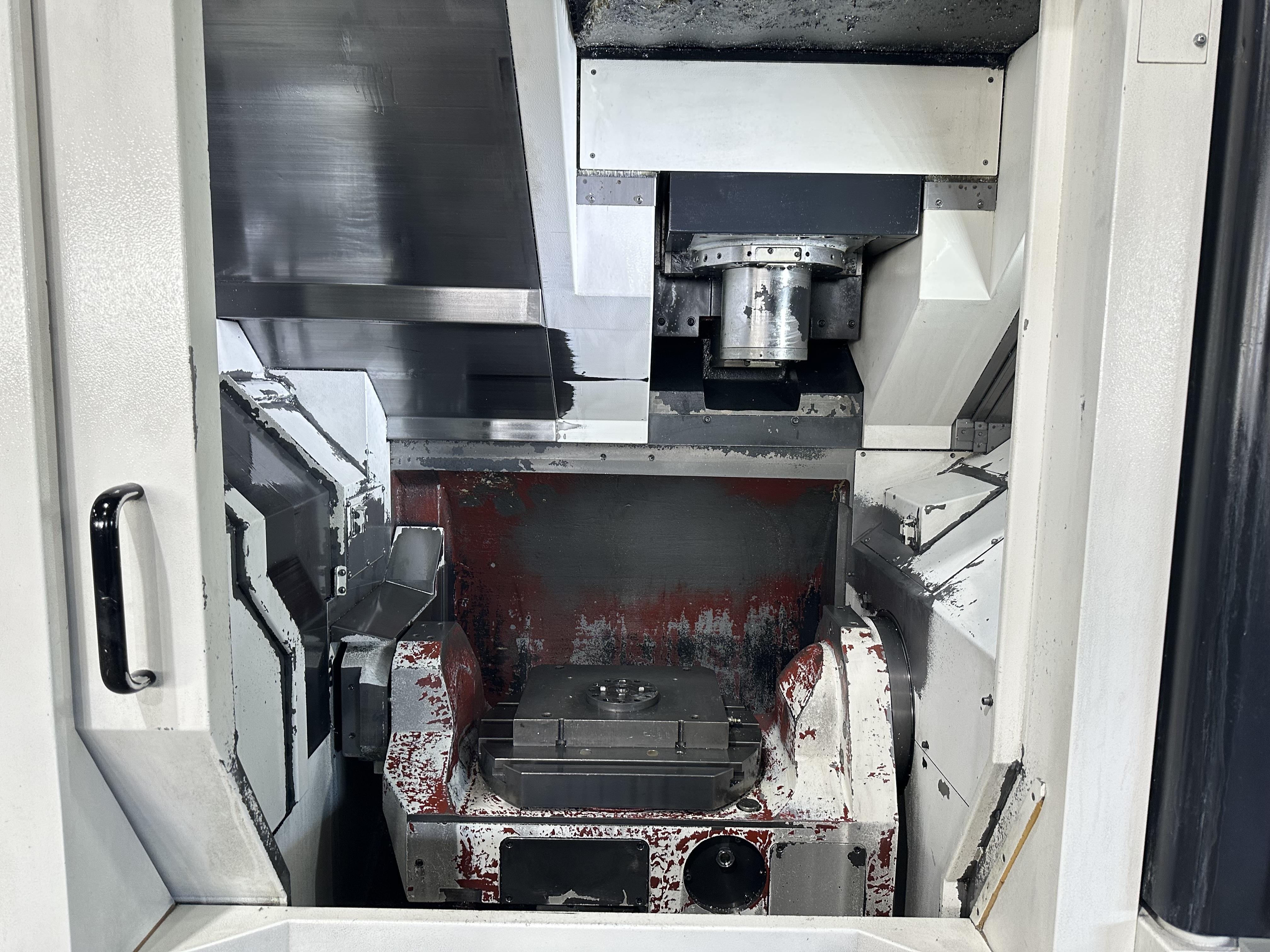 Mazak Variaxis 500-5X II 5 Axis CNC Machining Centre. (2012)