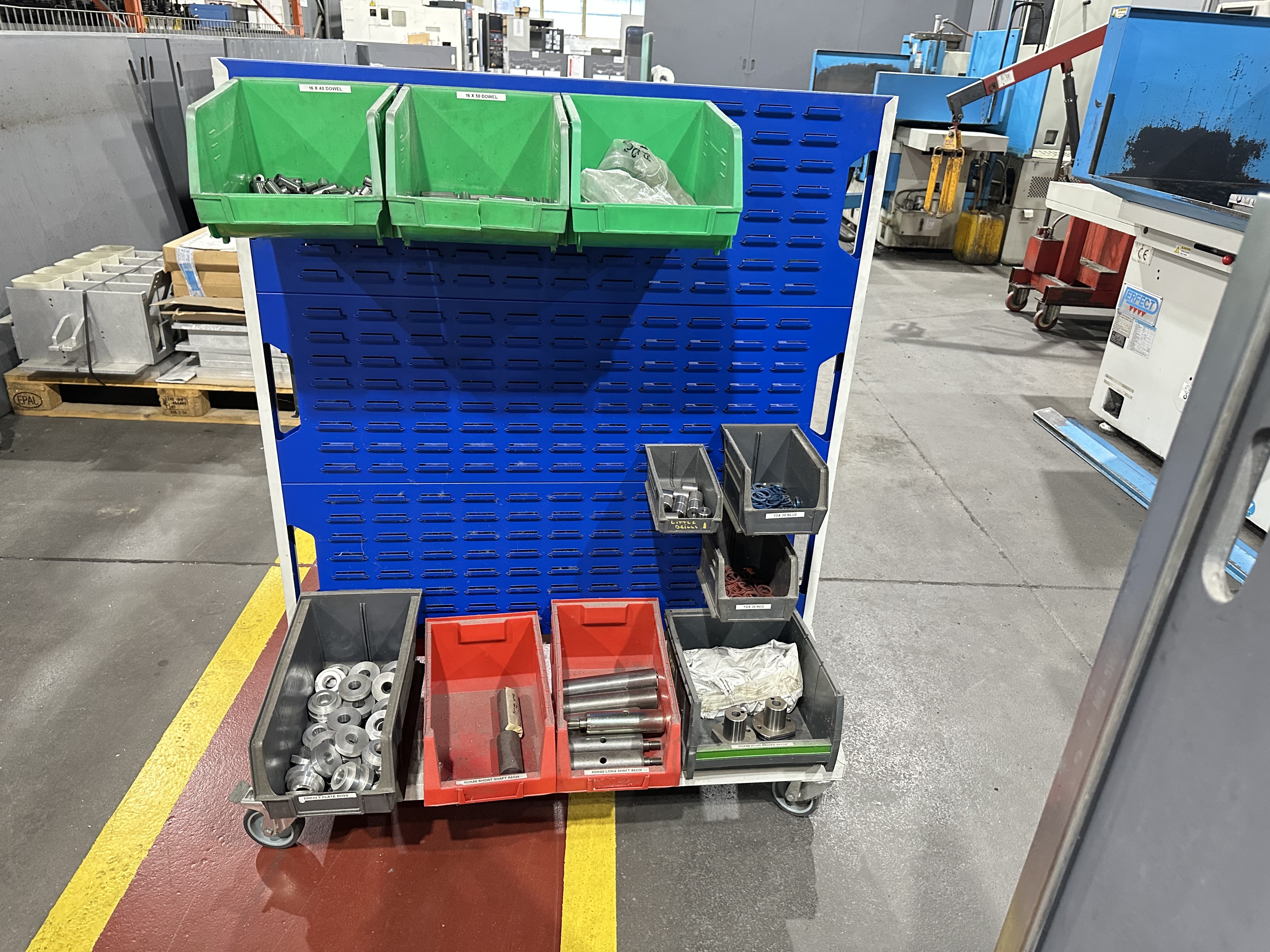 Mobile Lin Bin Rack & Bins