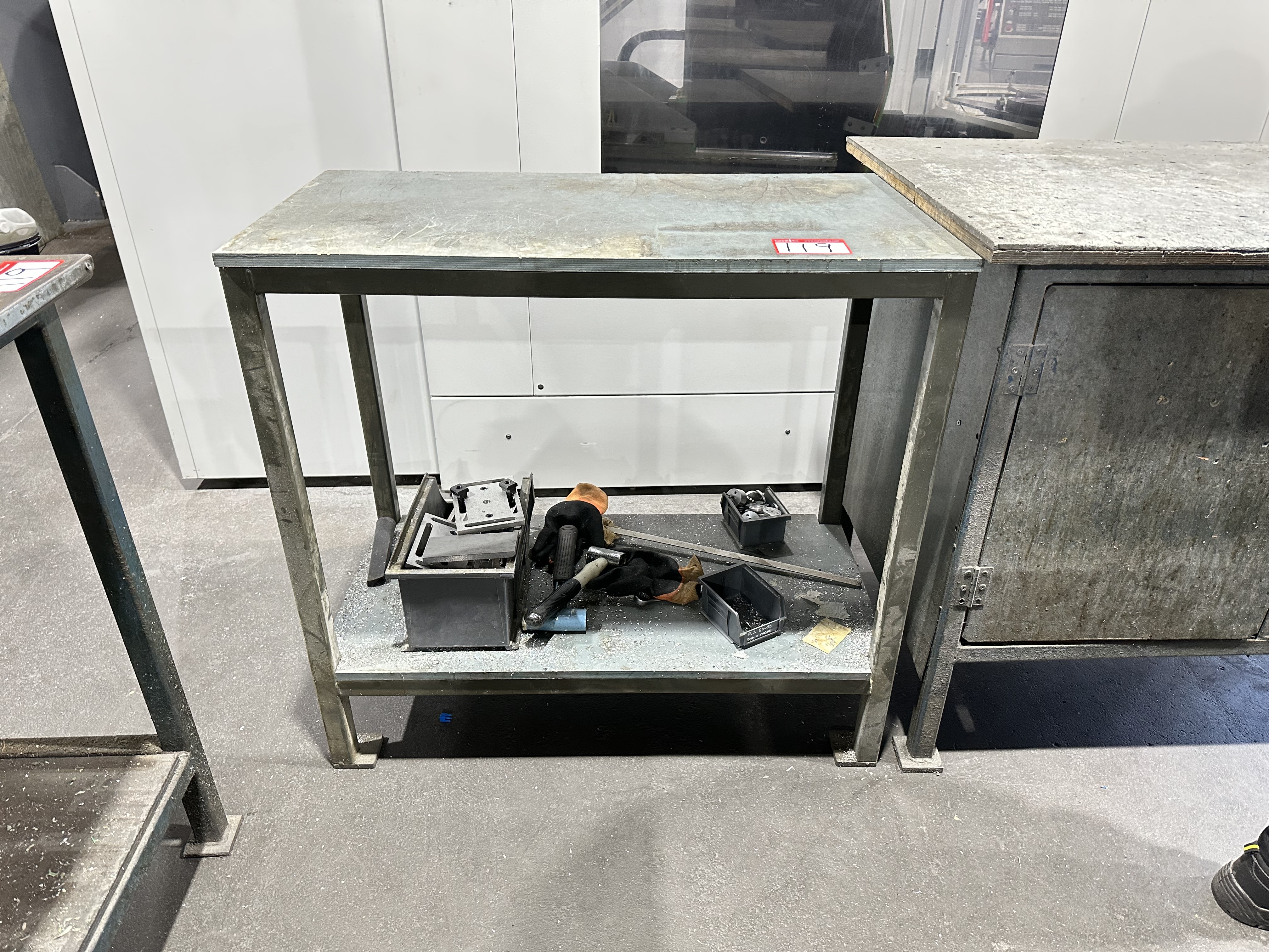 Various Size Work Bench & Tables
