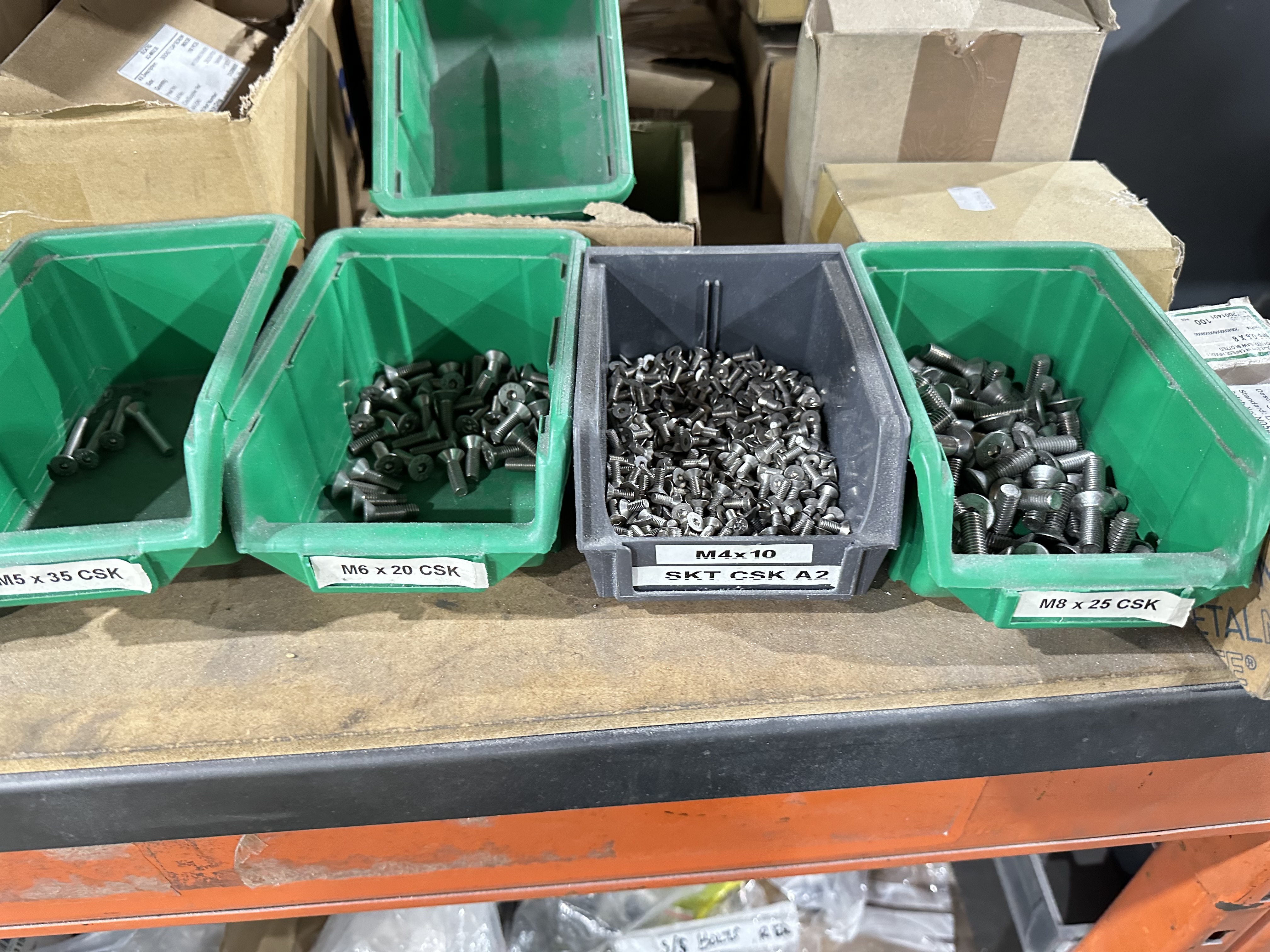 Large Qty of Cap Head Screws, Counter Sink Head Screws and Other Fixings 