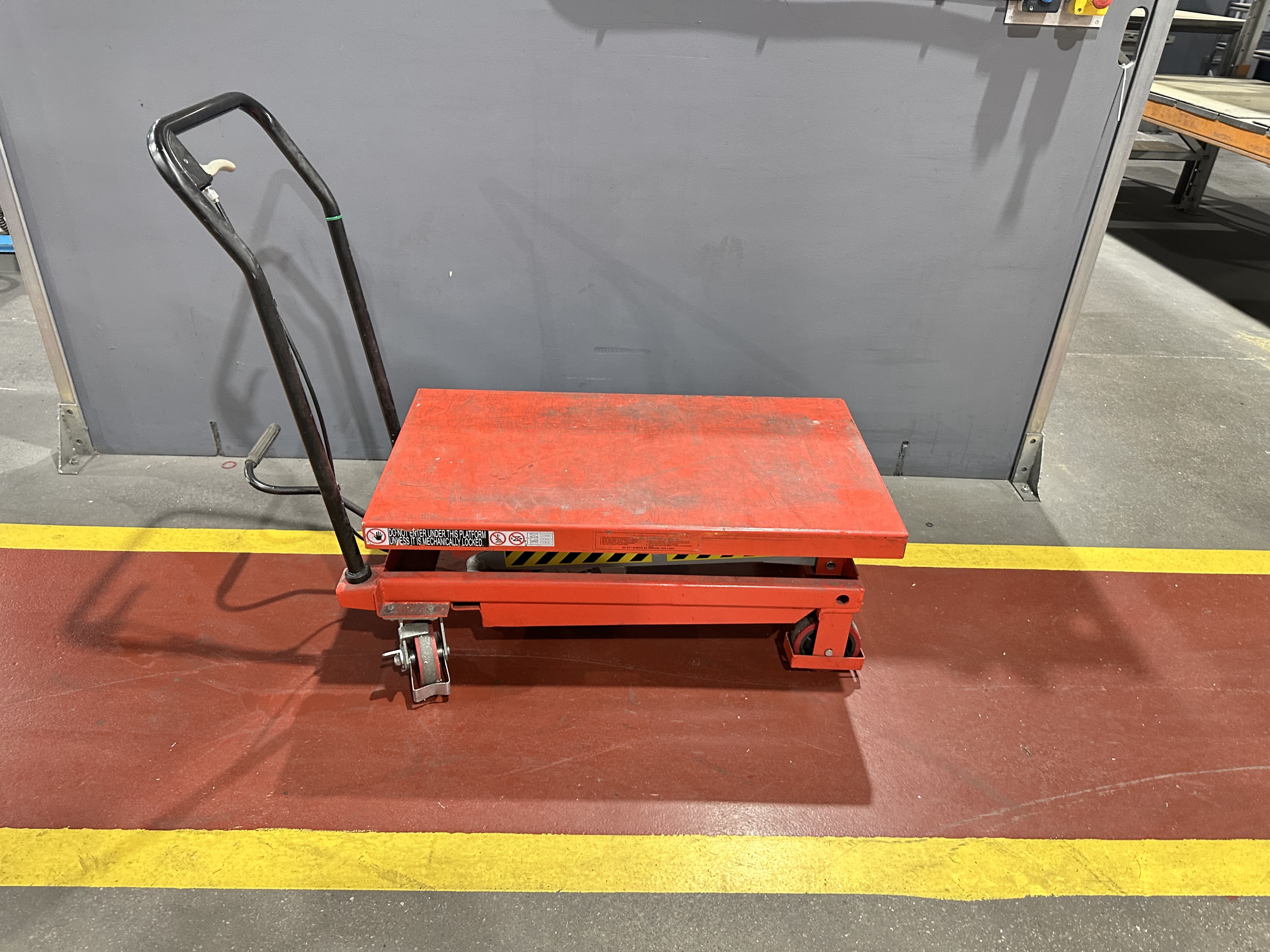 Warrior Scissor Lift Table Trolley, Bed Size 900 x 500mm, Lift Height 1300mm, SWL 350kg
