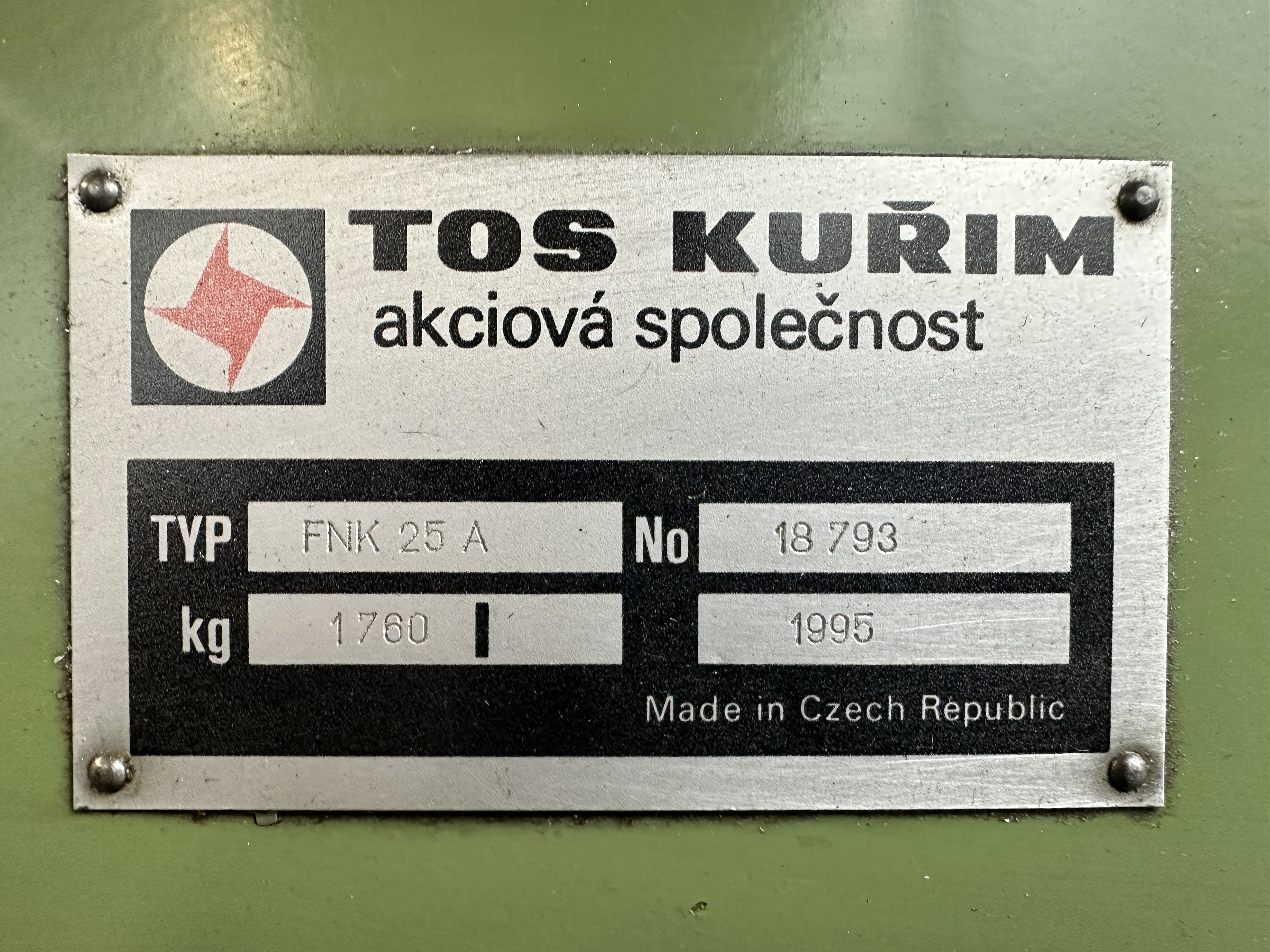 TOS Kurim FNK 25A Knee Type Turret Head Milling Machine (1995)