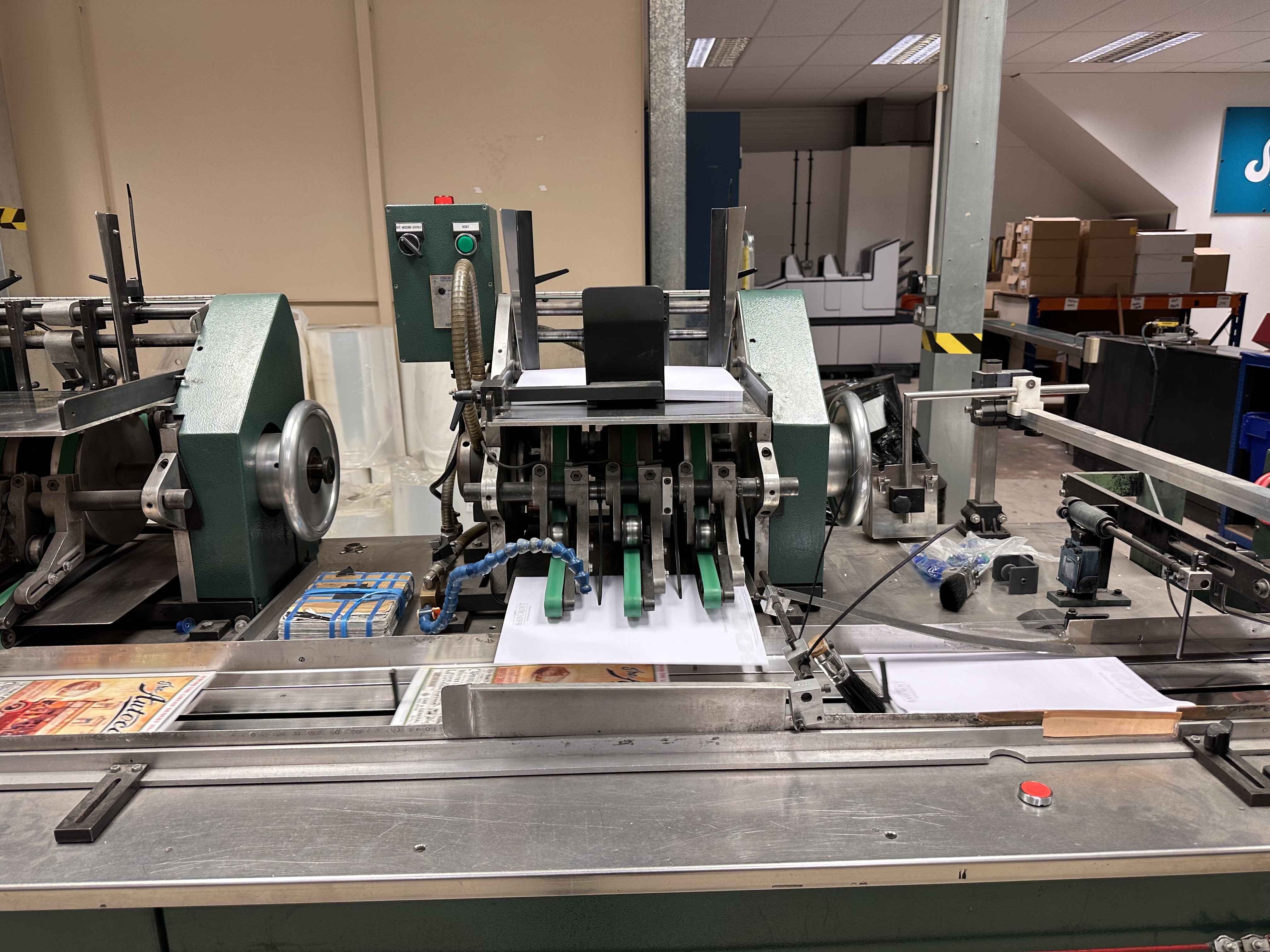 Norpak Magazine Sorting and Polywrapping Line