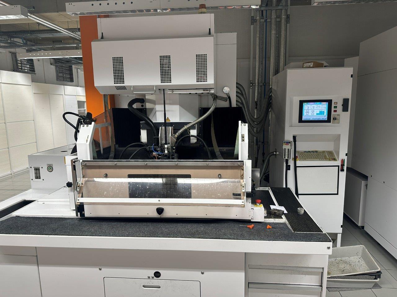 Charmilles Robofil 4030 SI-TW Wire-Cut Electro-Discharge Machine. (2002)