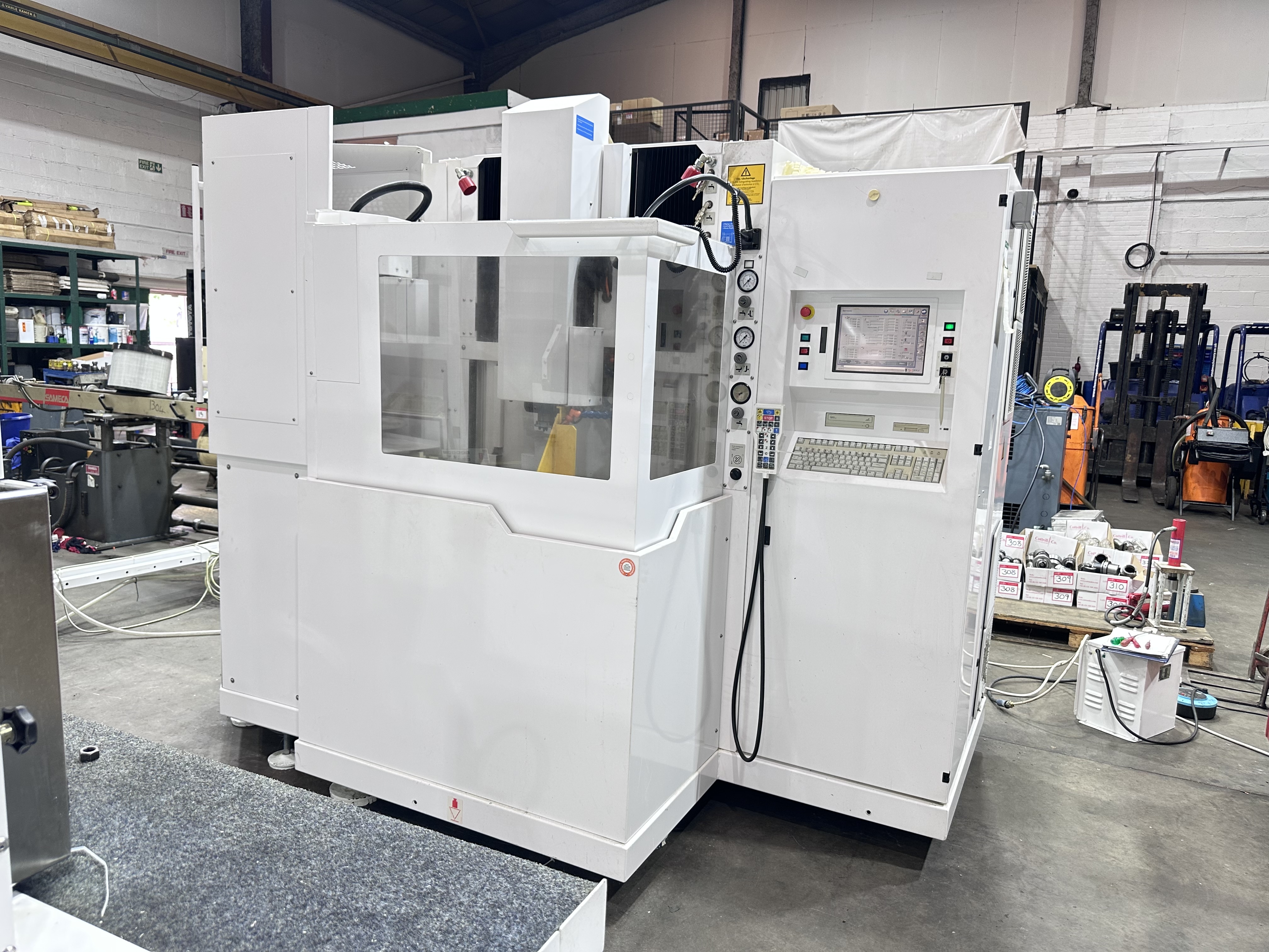 Charmilles FO 350 S Die-Sink Electro-Discharge Machine. (2008)