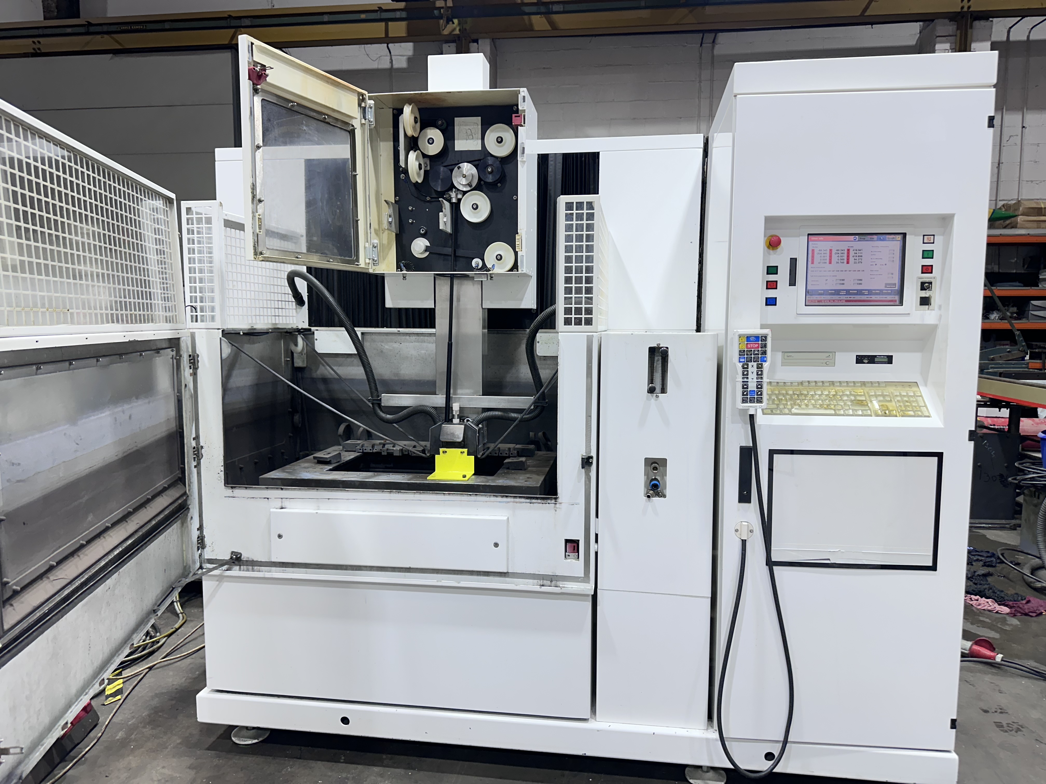 Charmilles Robofil 440-CC Wire-Cut Electro-Discharge Machine. (2002)