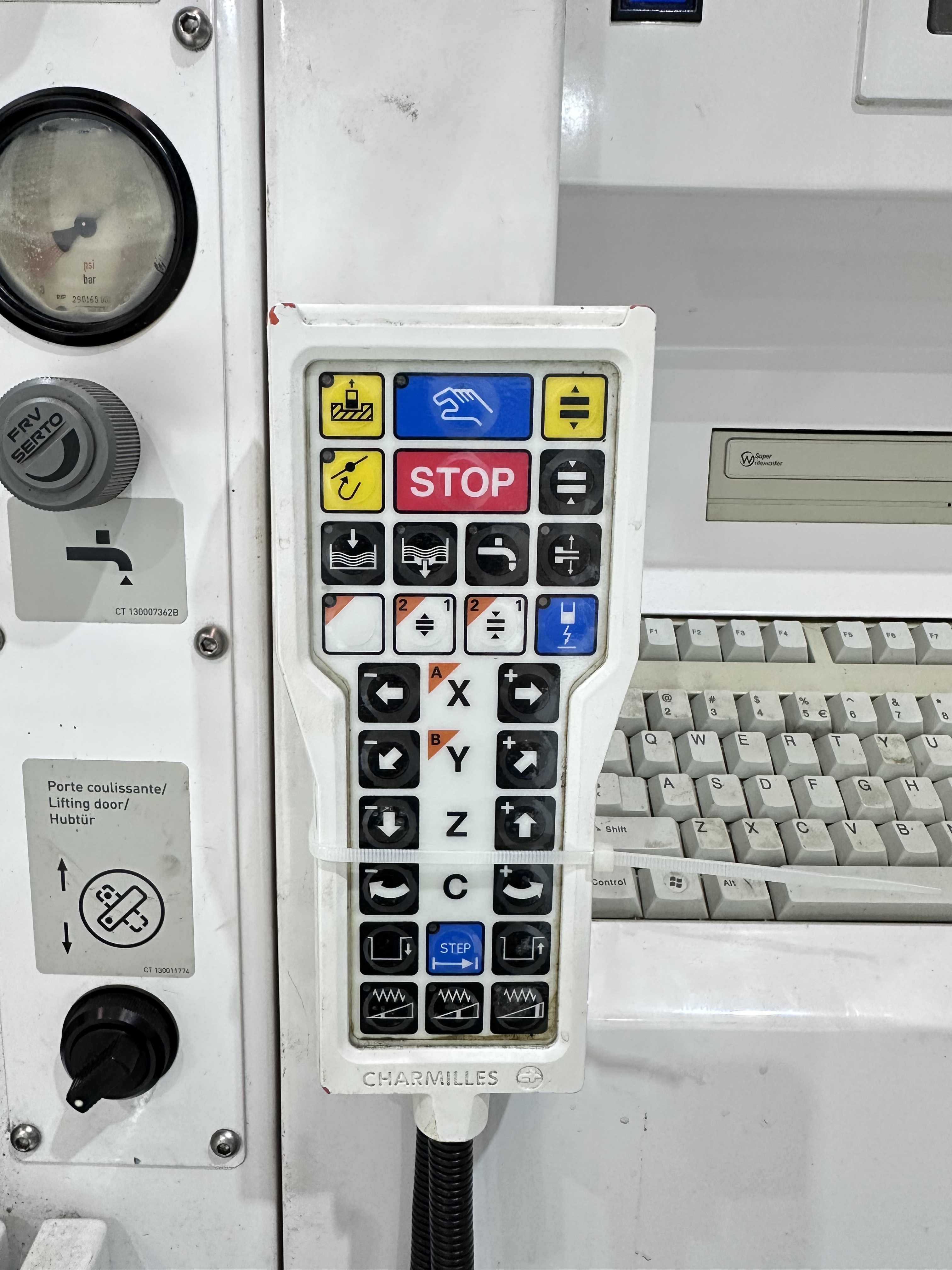 Charmilles FO 350 S Die-Sink Electro-Discharge Machine. (2008)