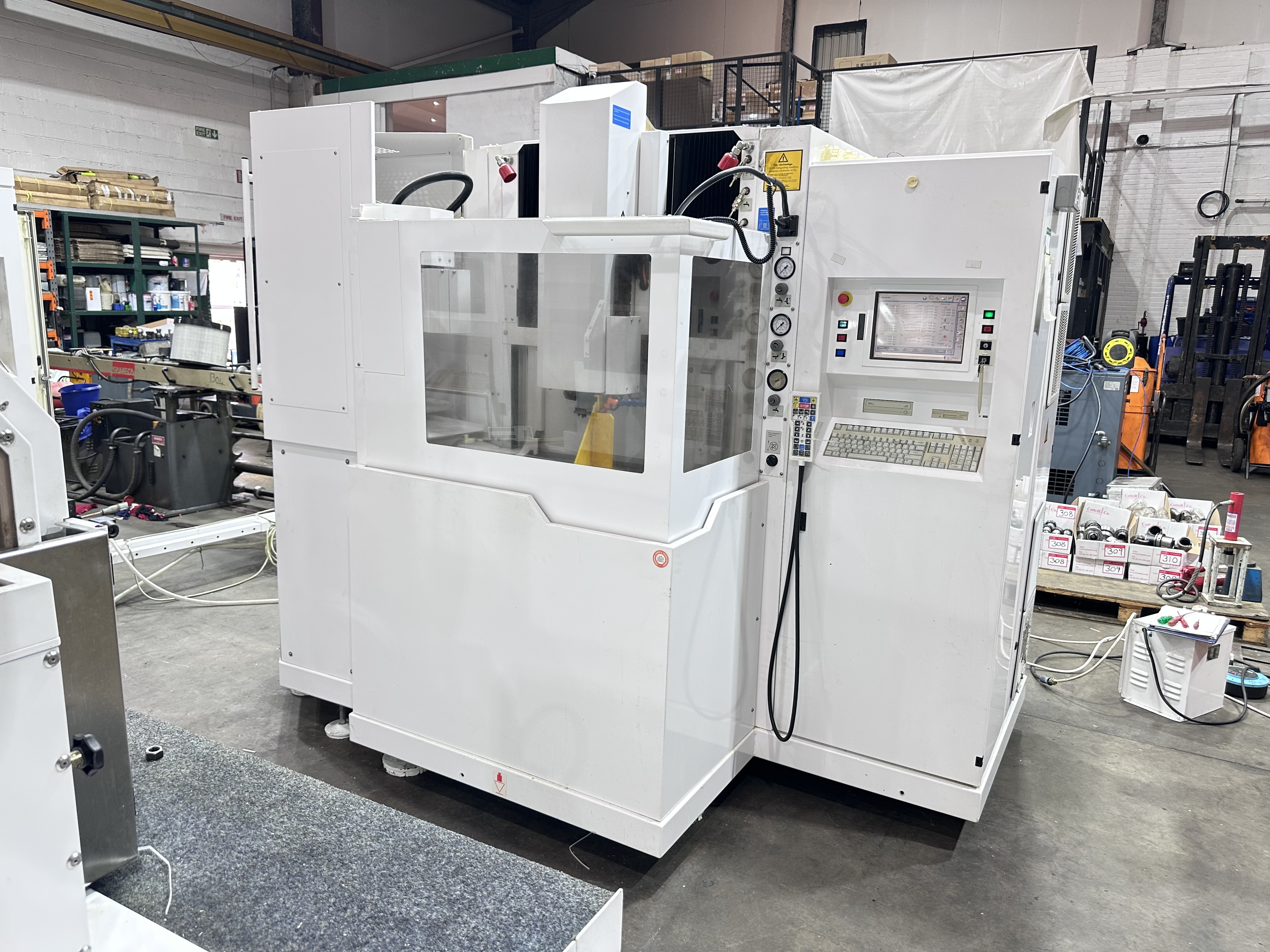 Charmilles FO 350 S Die-Sink Electro-Discharge Machine. (2008)