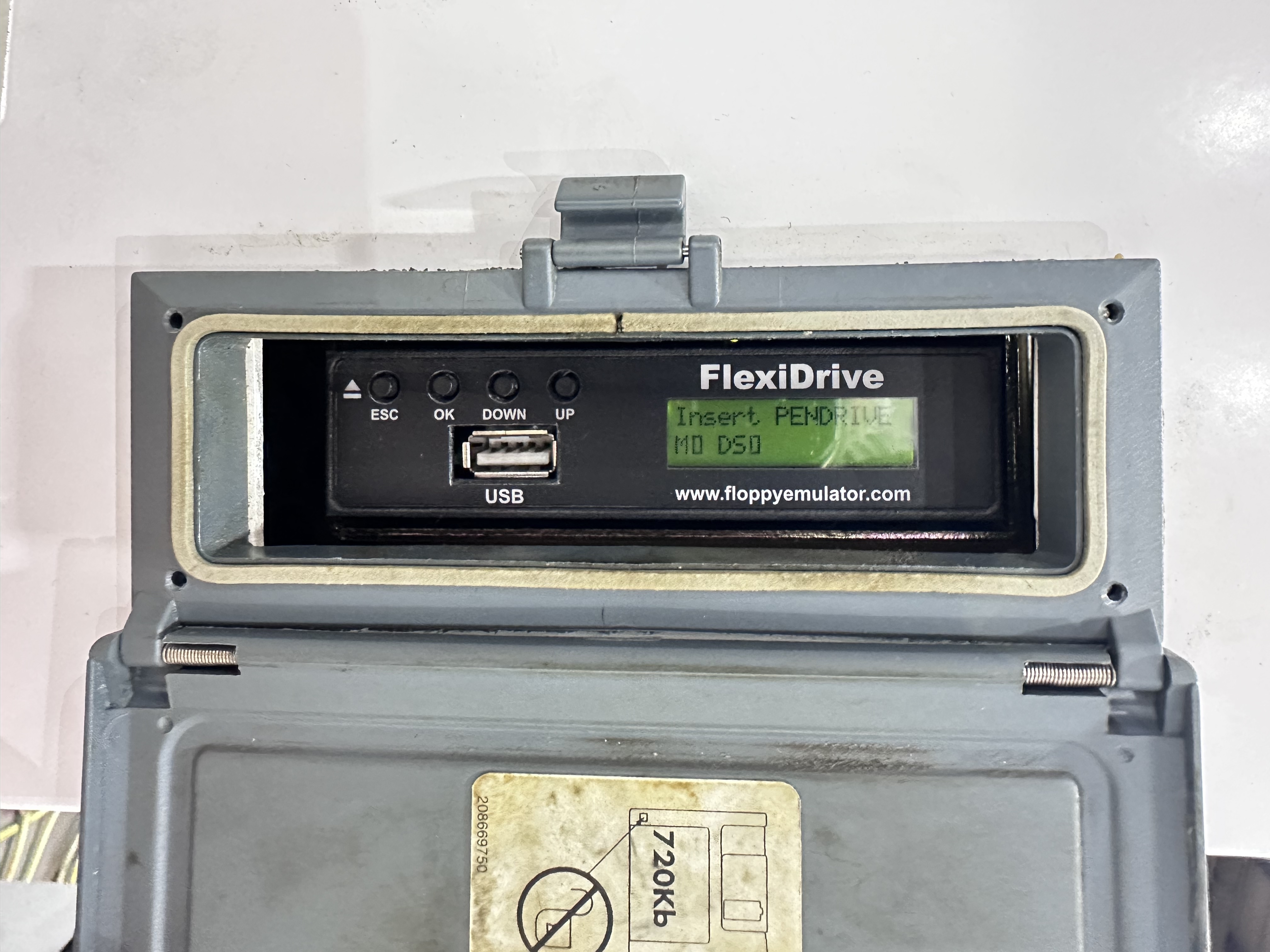 Charmilles Robofil 4030 SI-TW Wire-Cut Electro-Discharge Machine. (2002)