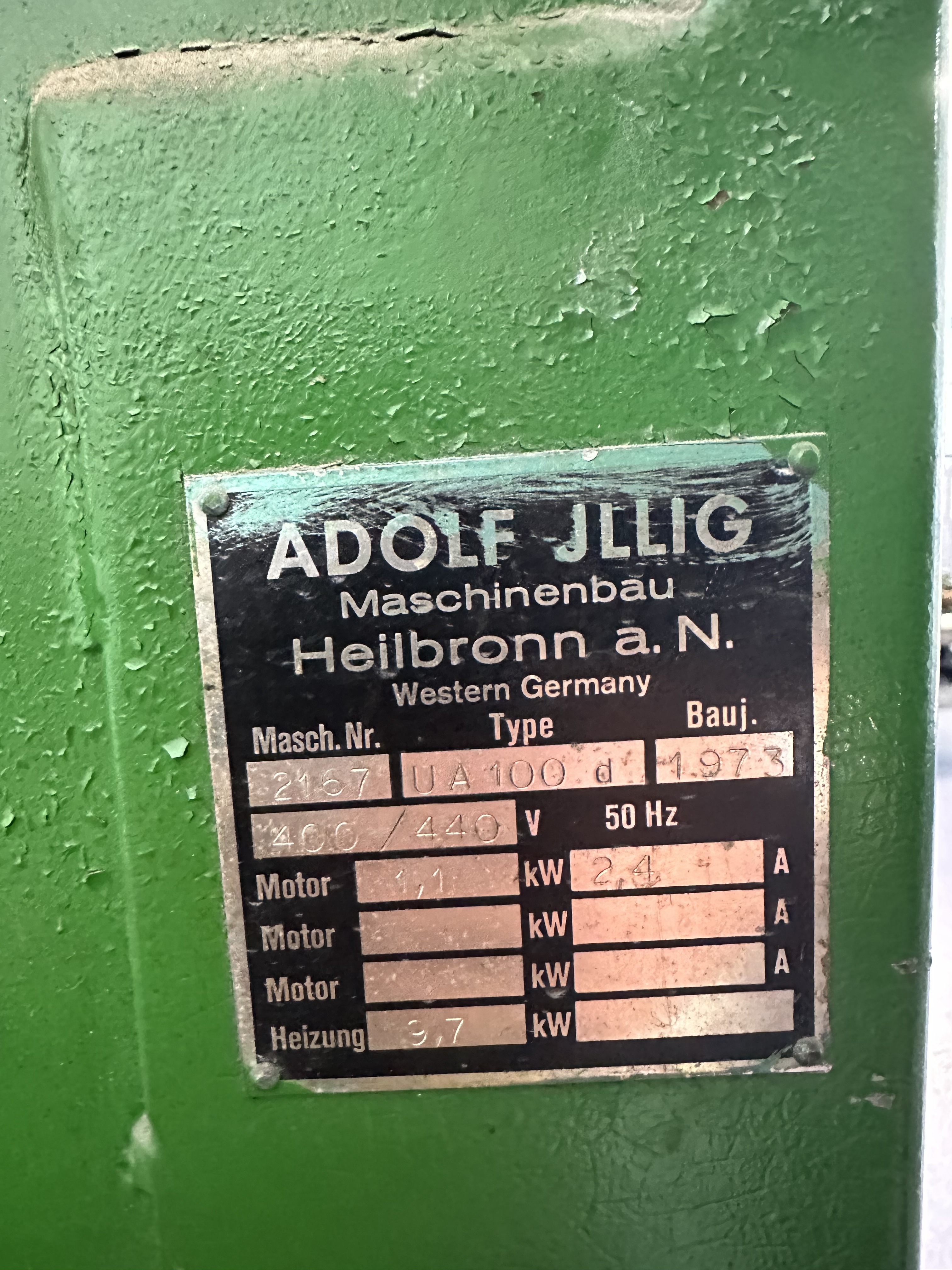 Illig UA100d Vacuum Forming Machine (1973)