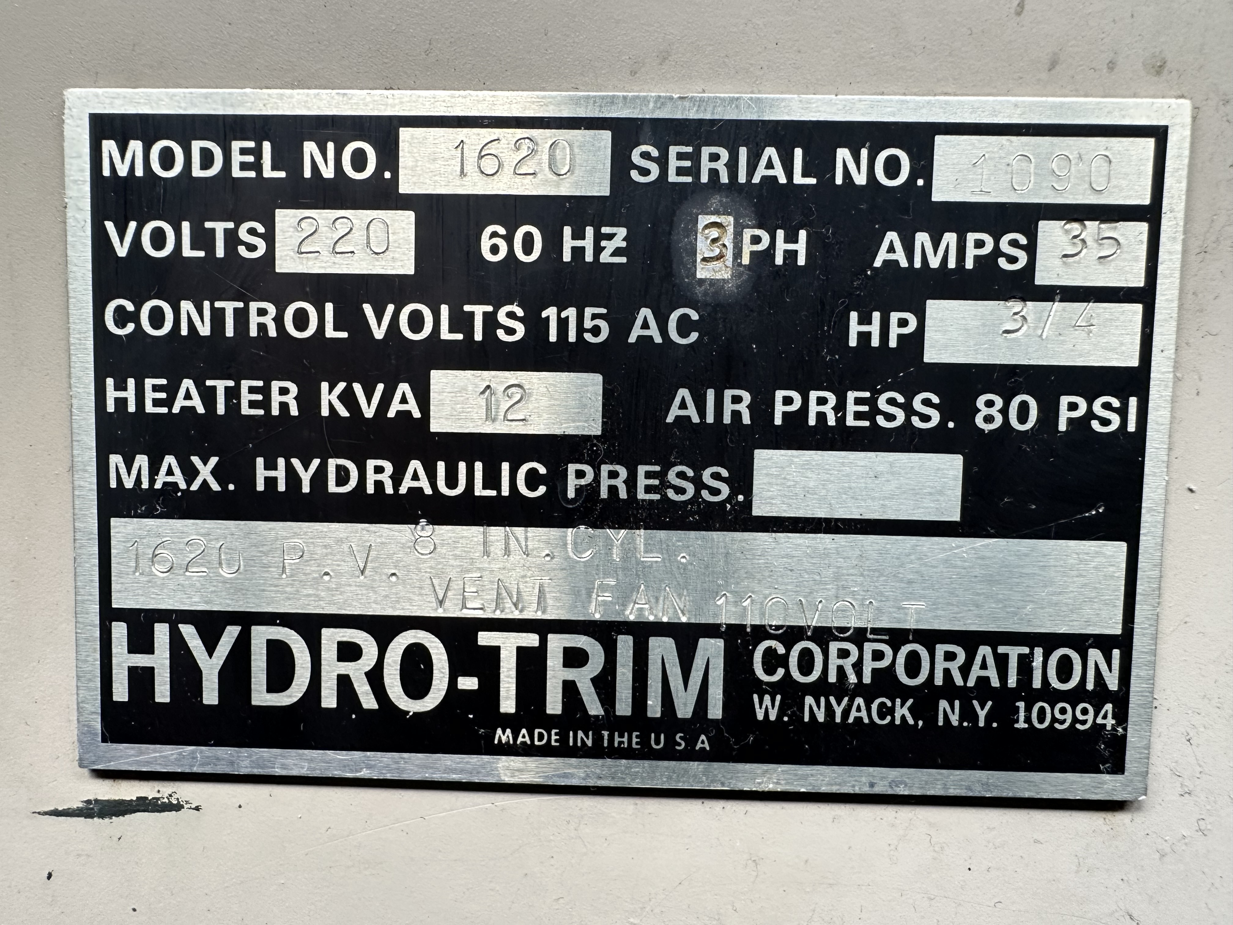  Labform 1620 Hydro-Trim Laboratory Thermoforming Machine