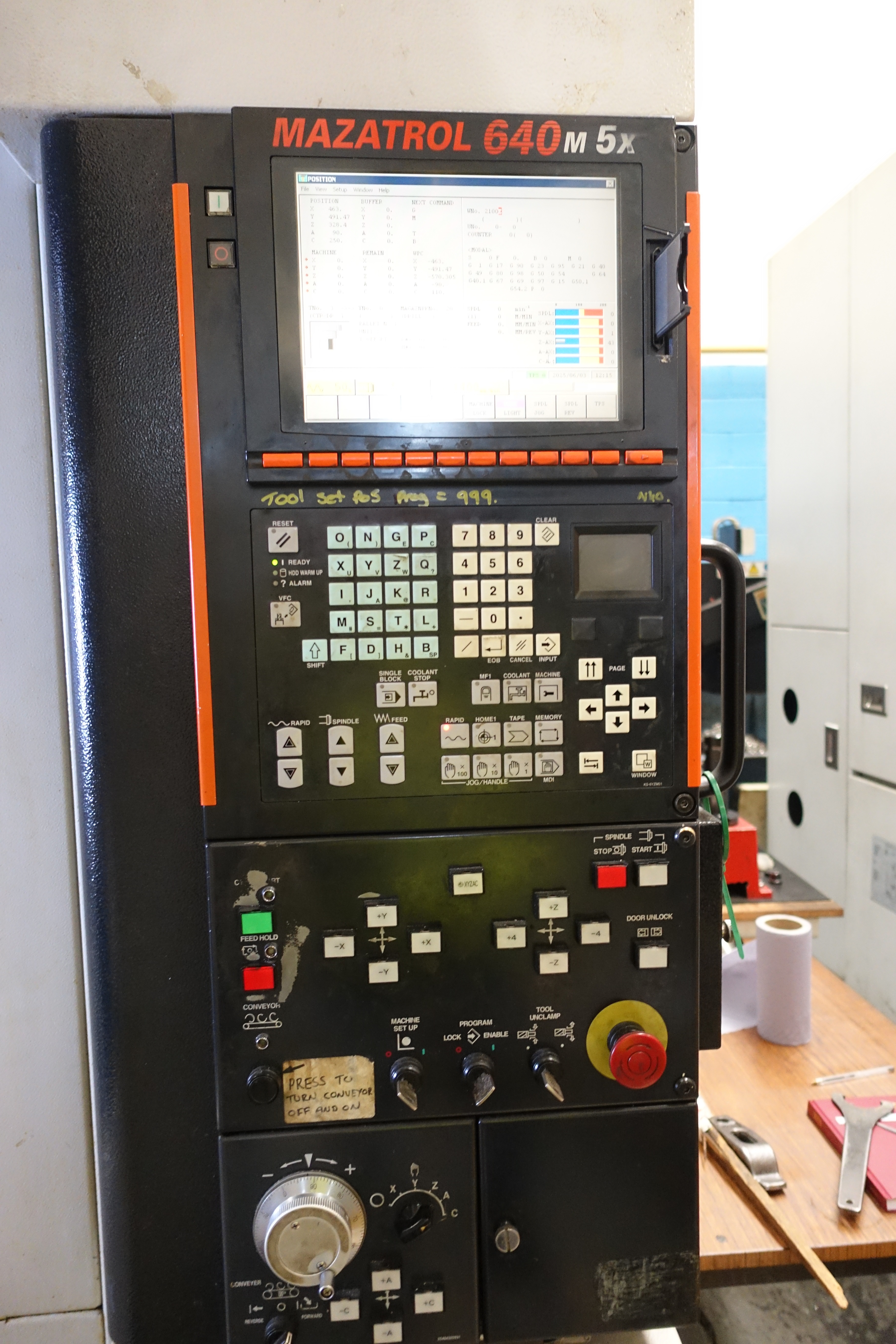 Mazak Variaxis 730-5X CNC Vertical Machining Centre. (2005)