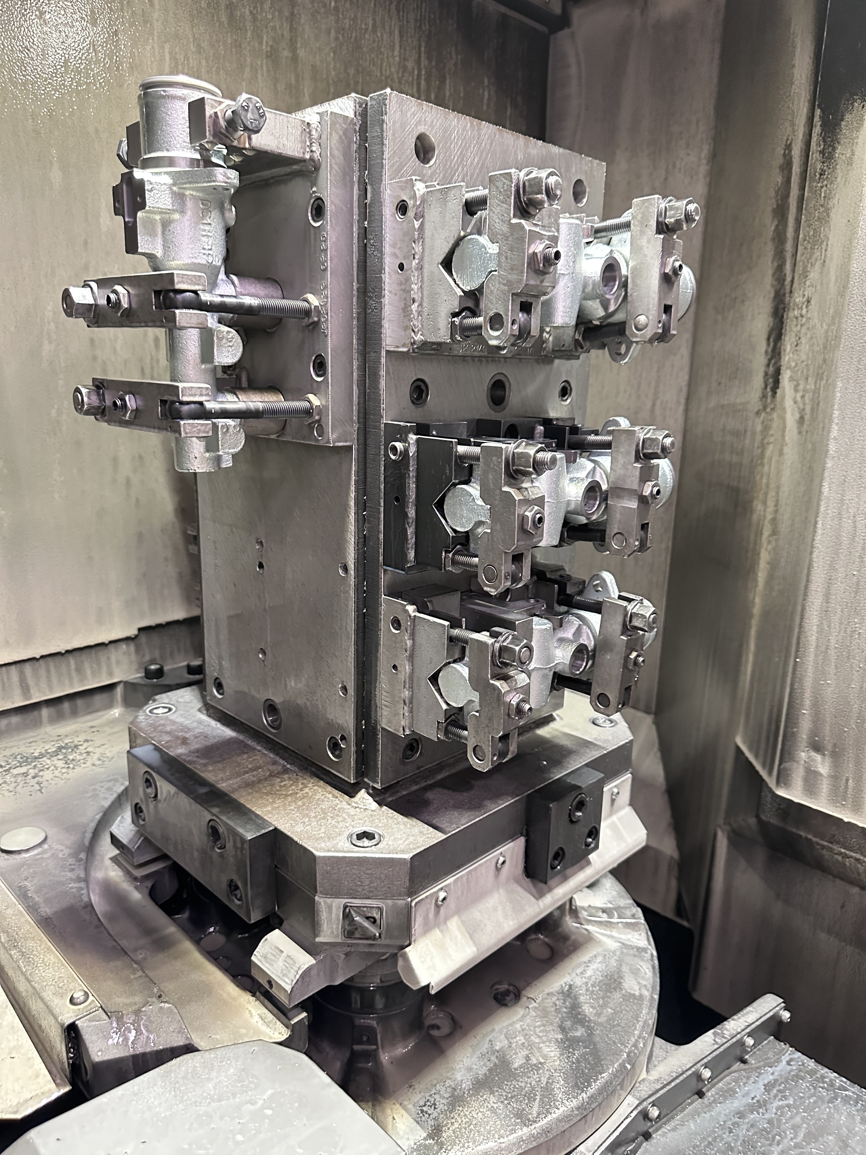 Mazak HCN - 4000 Machining Centre with Mazatrol Smooth G Control (04/2017)