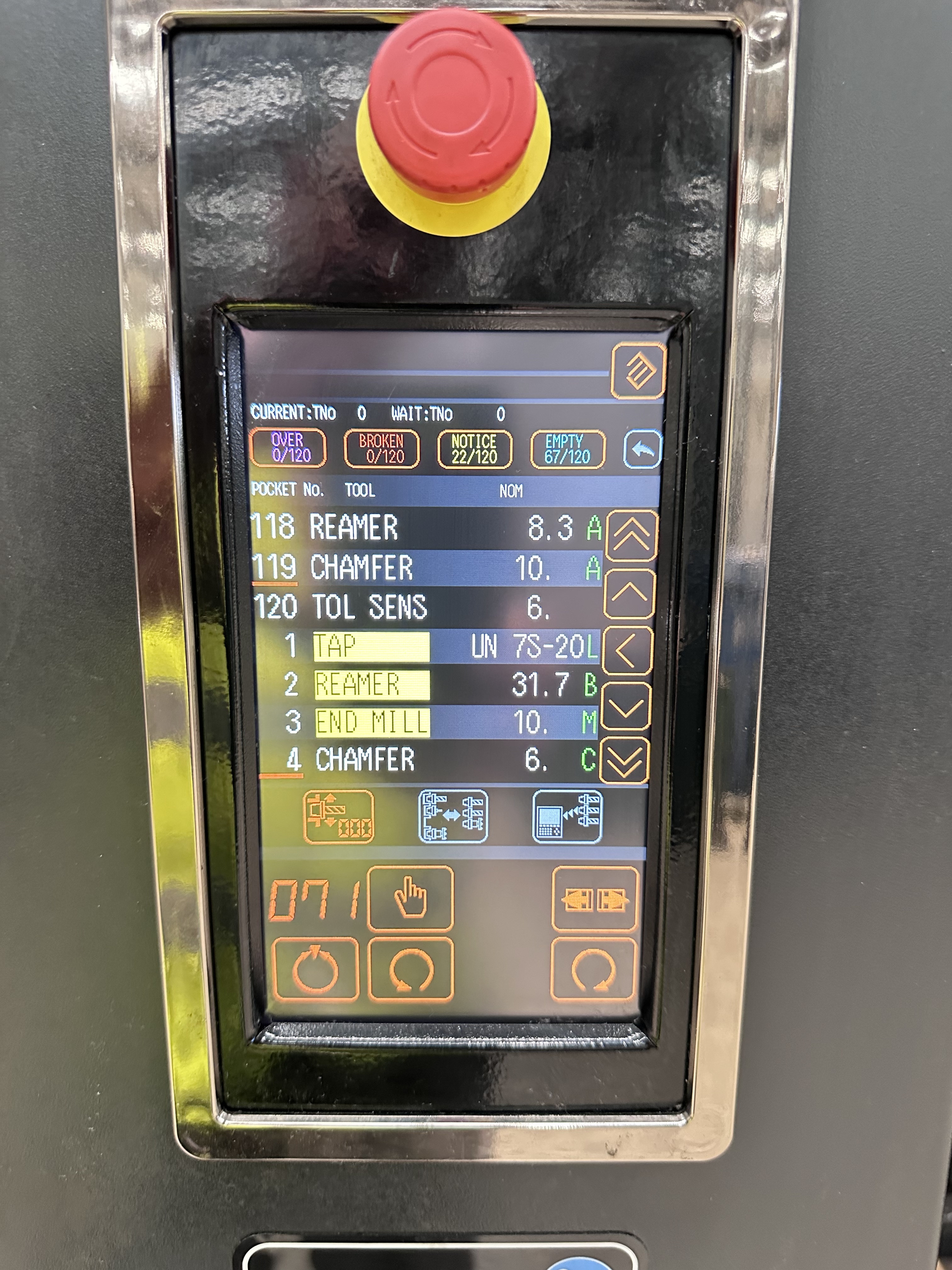 Mazak Variaxis I 600 Machining Centre with Mazatrol Smooth X Control (09/2017)