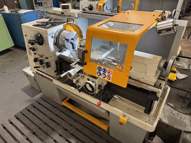 XYZ 1530VS  x 730mm Gap Bed Manual Lathe (2024)