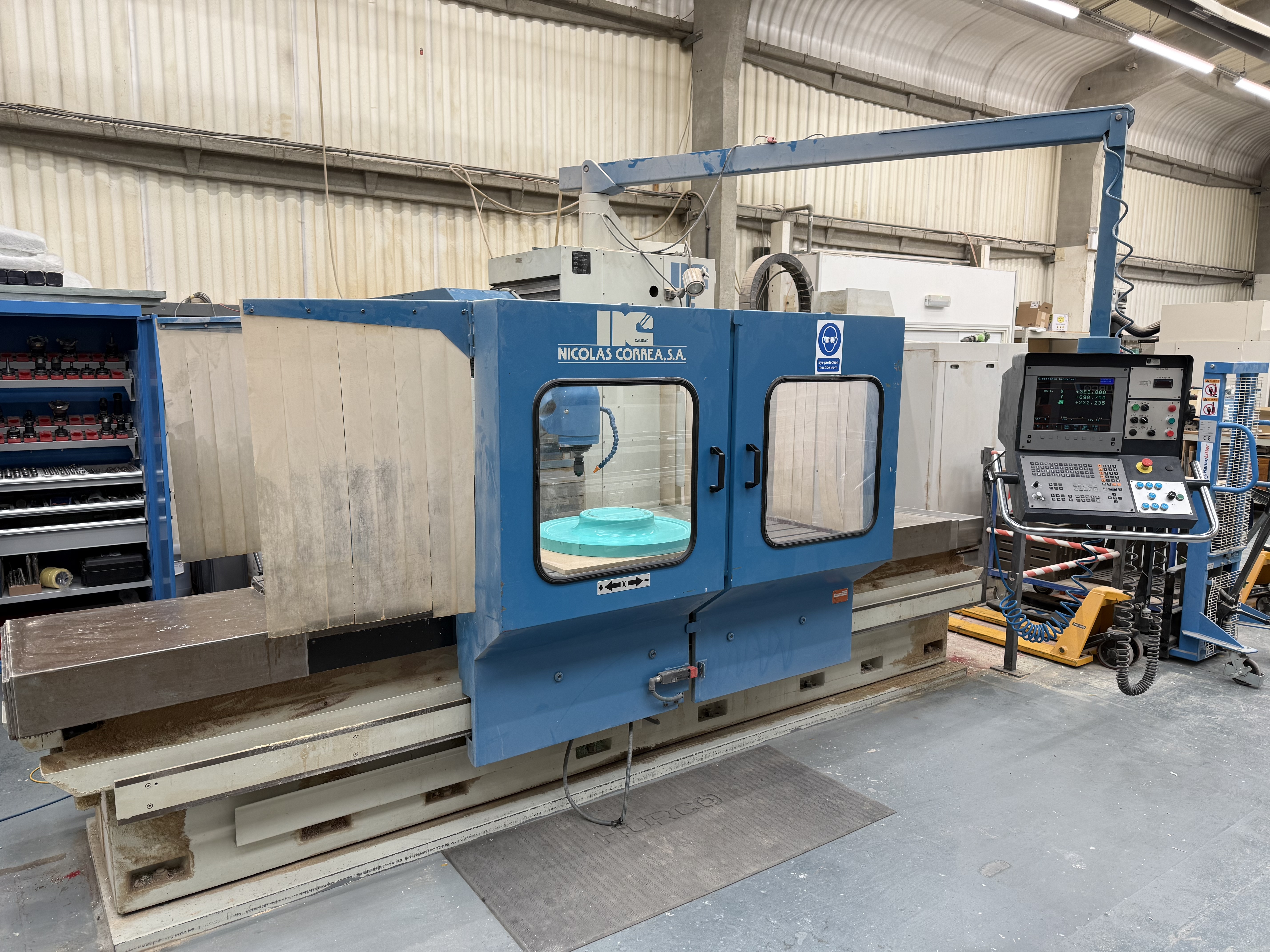Correa CF22/25 Plus CNC Bed Mill. (1999)