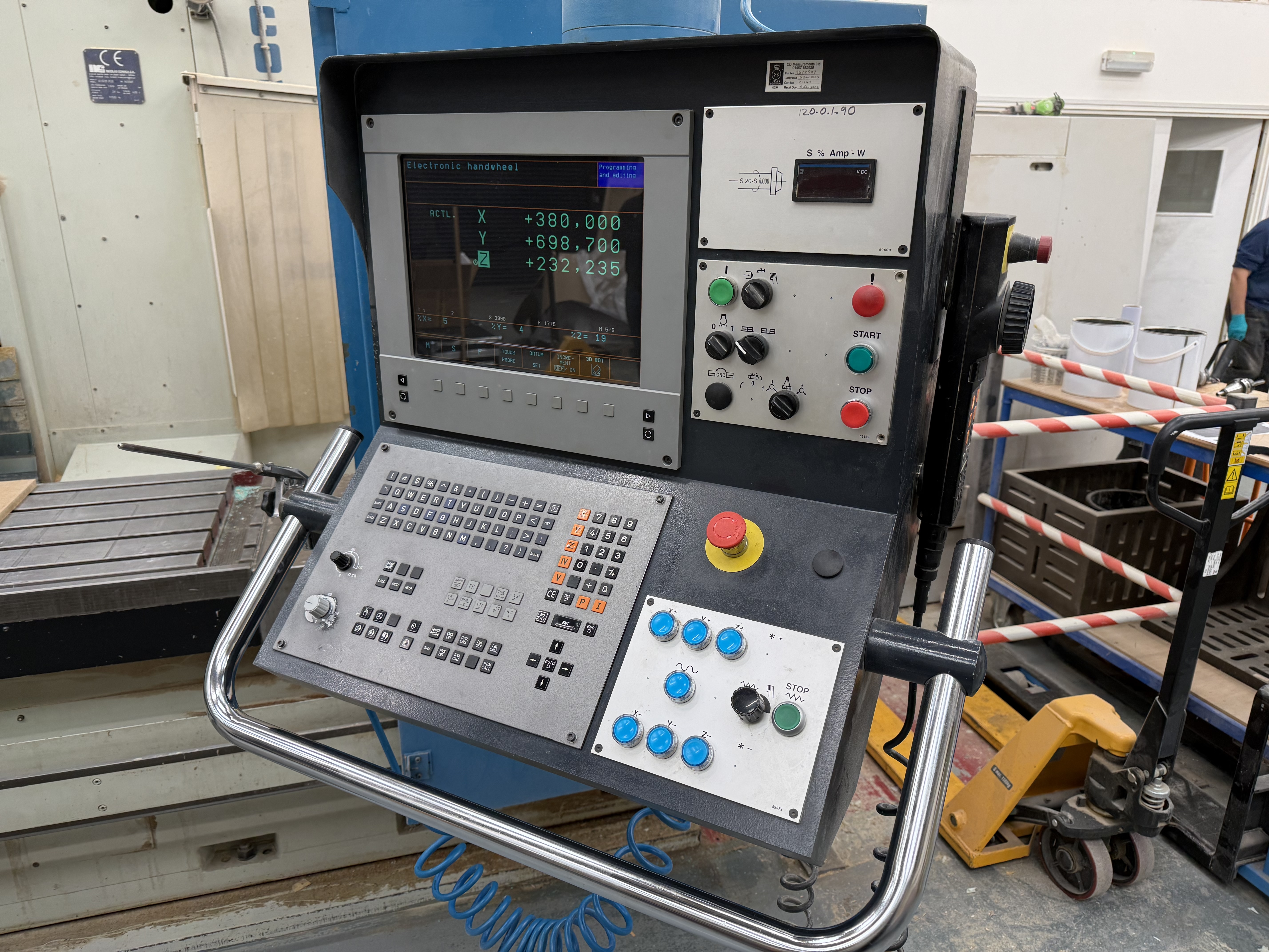 Correa CF22/25 Plus CNC Bed Mill. (1999)